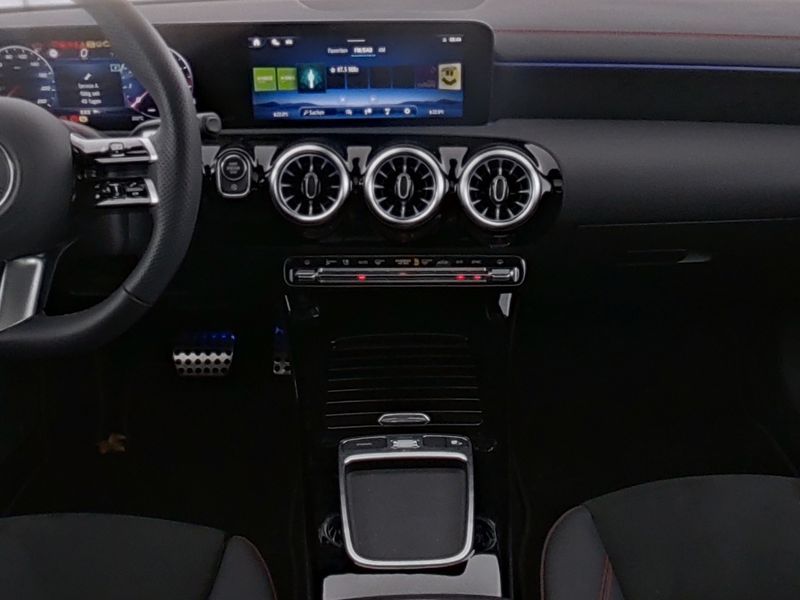Mercedes-Benz CLA 220 4M Coupé AMG-Sport - Samsaru's Car Outlet