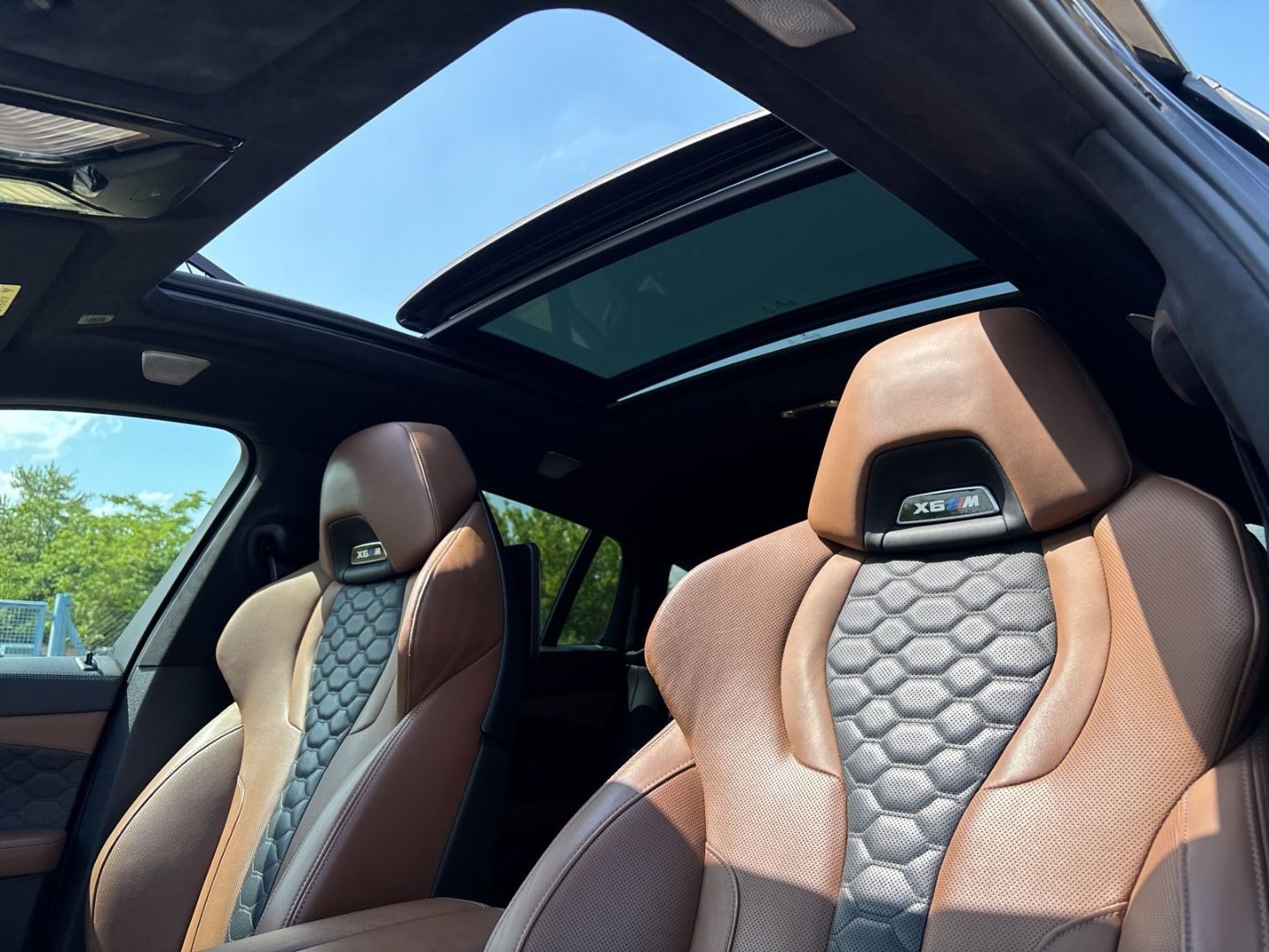 BMW X6 M Competition+HUD+TV+El. Panodach+ACC+360°Kam