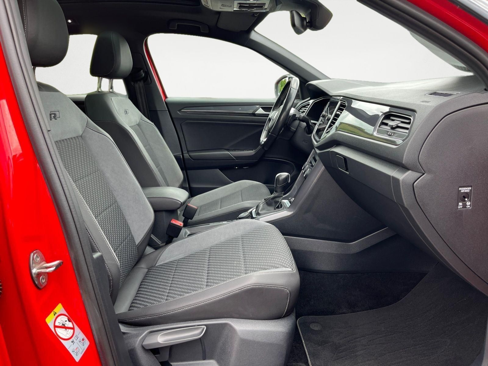 Volkswagen T-Roc R-Line 2.0 TSI 4M DSG - Samsaru's Car Outlet
