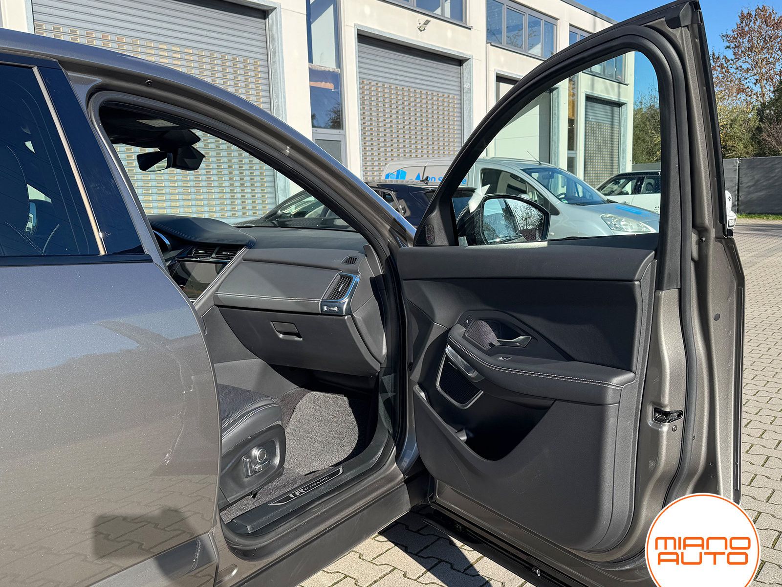 Jaguar E-PACE R-Dynamic S AWD *Mod. 2022|Pano|BlackPack