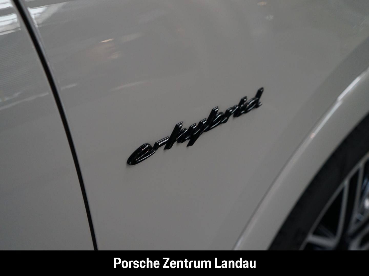 Porsche Cayenne E-Hybrid Burmester InnoDrive Head-Up