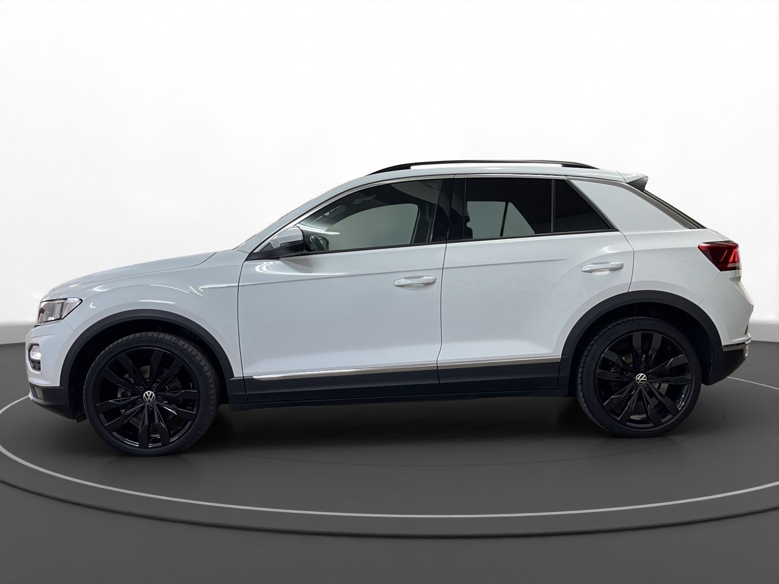 Volkswagen T-Roc 2.0 TSI Sport 4M - Samsaru's Car Outlet