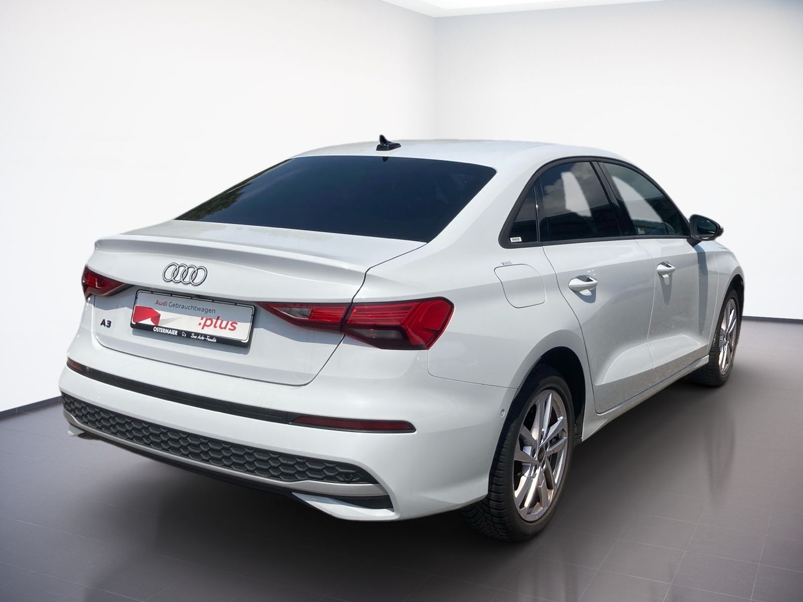 Audi A3 Limousine ADVANCED 30TFSI - Samsaru's Car Outlet