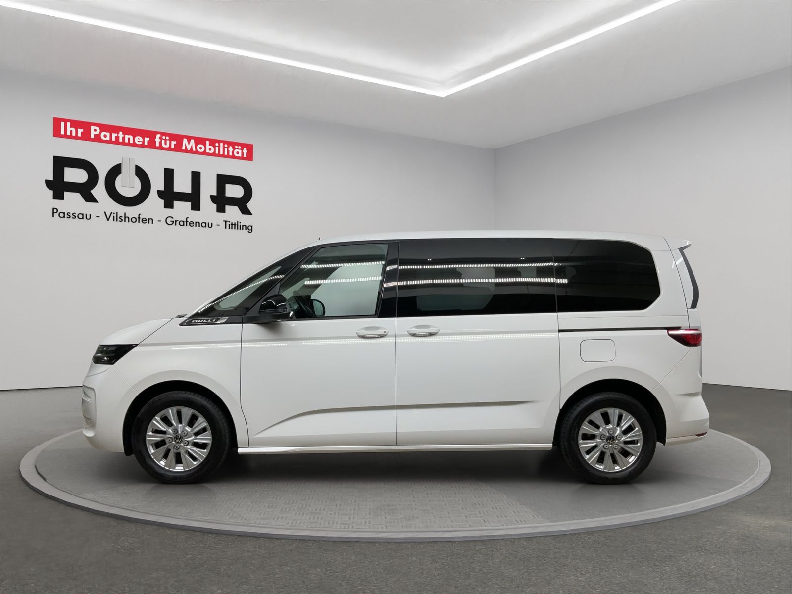 Volkswagen T7 Multivan - Samsaru's Car Outlet