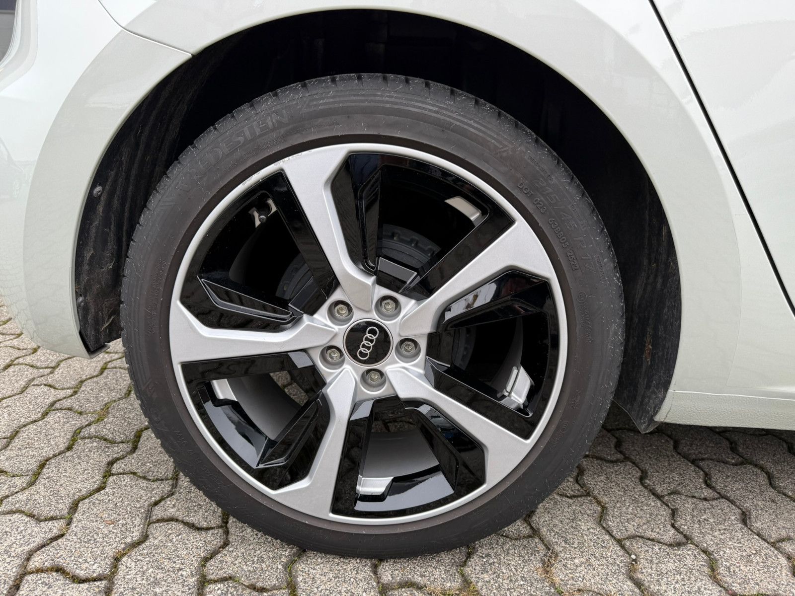 Audi A1 Sportback 25 TFSI advanced - Samsaru's Car Outlet