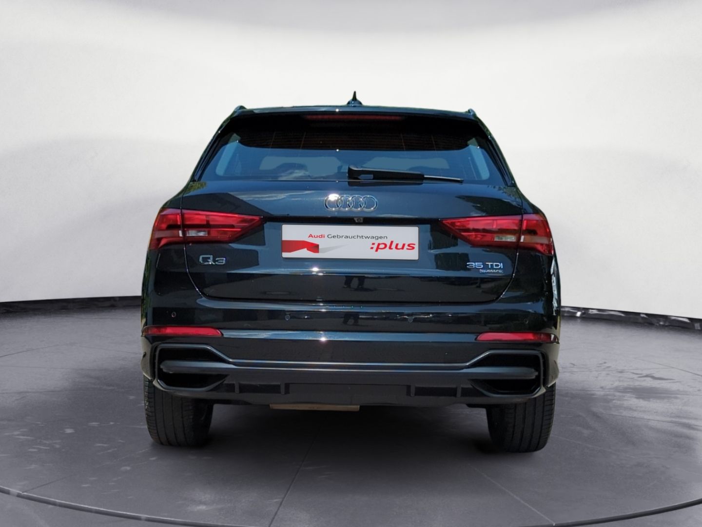 Audi Q3 S line 35 TDI quattro S tronic - Samsaru's Car Outlet