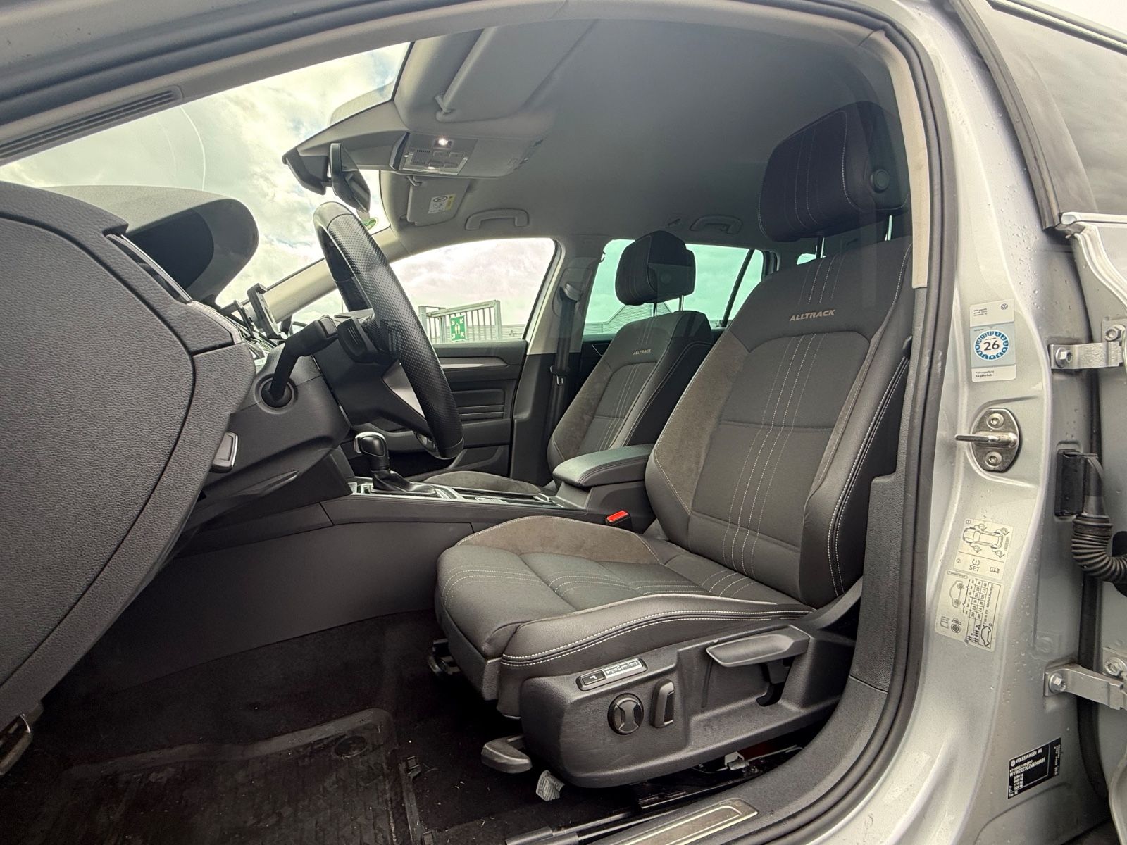 Volkswagen Passat Alltrack 2.0 TDI 4M AHK+XDS+DCC+SH+3Z+KAM