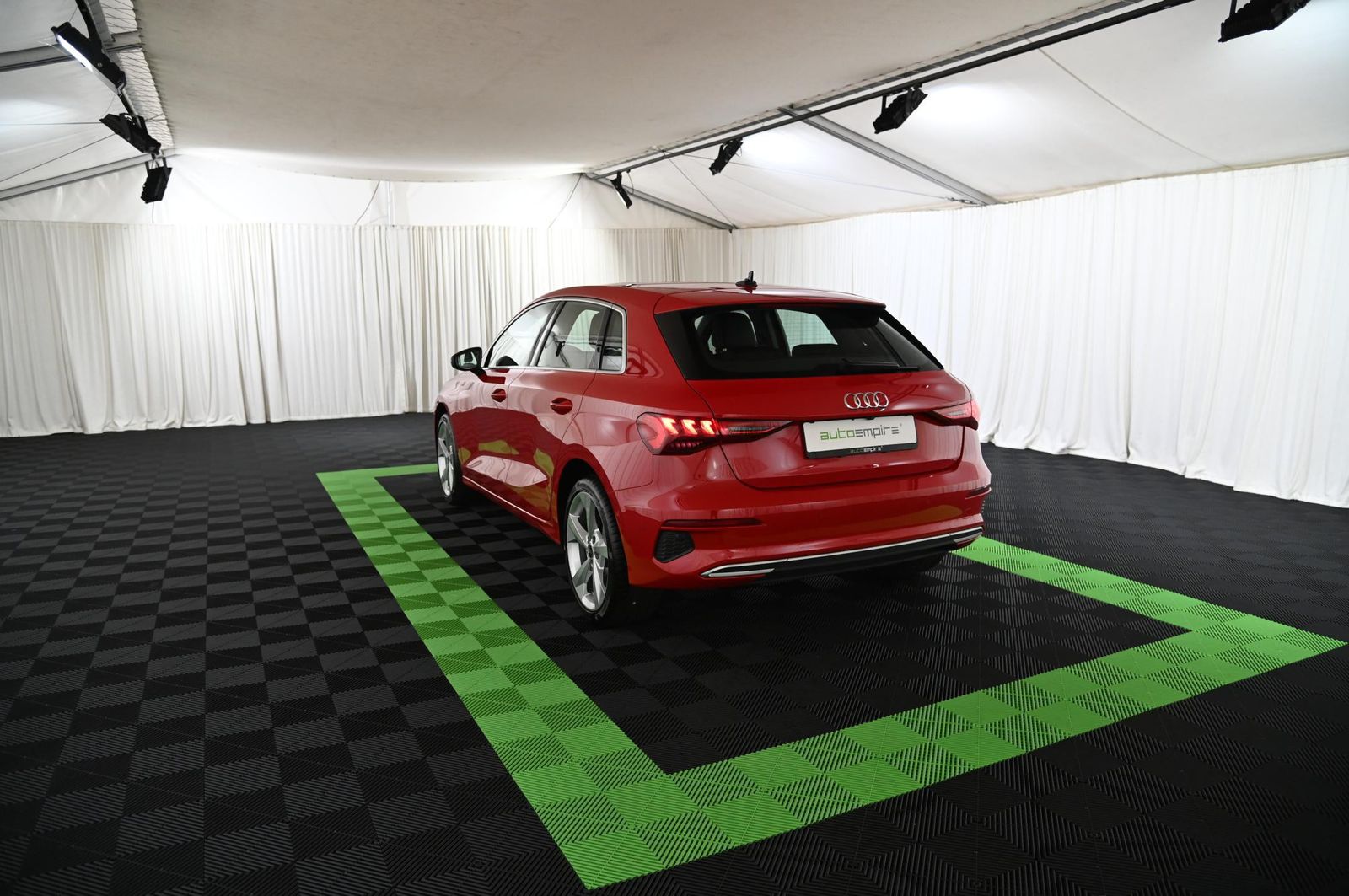 Audi A3 Sportback 35 TDI Design-Luxe MATRIX/MMI+/18