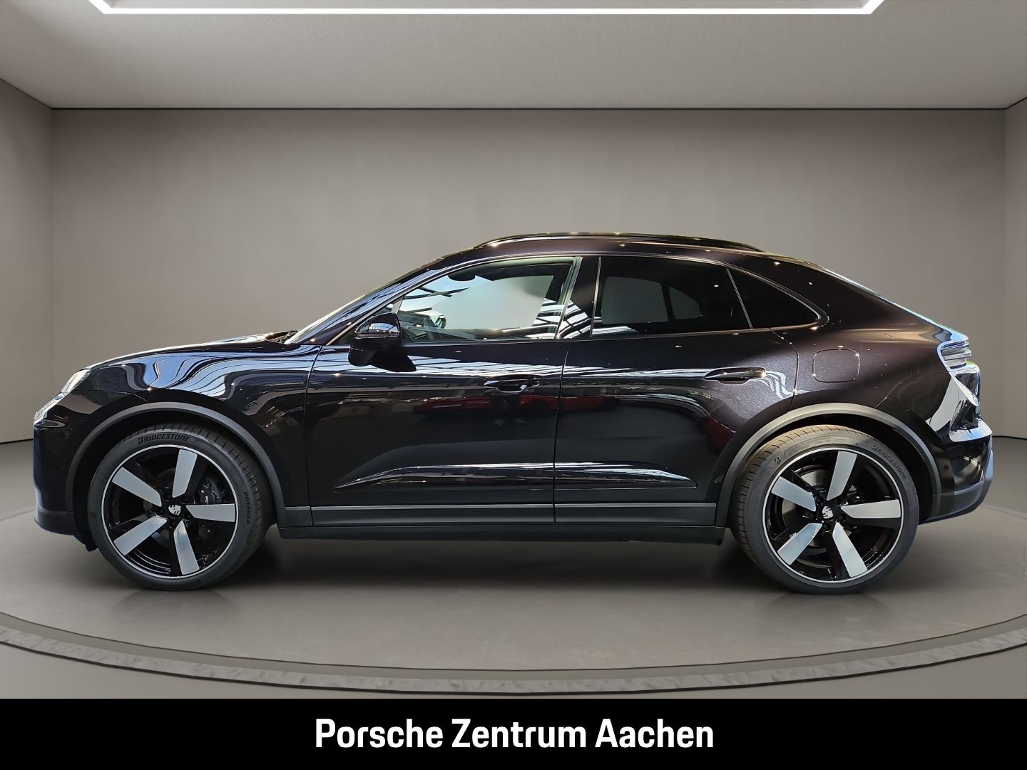 Porsche Macan 4 BOSE Surround View LED-Matrix