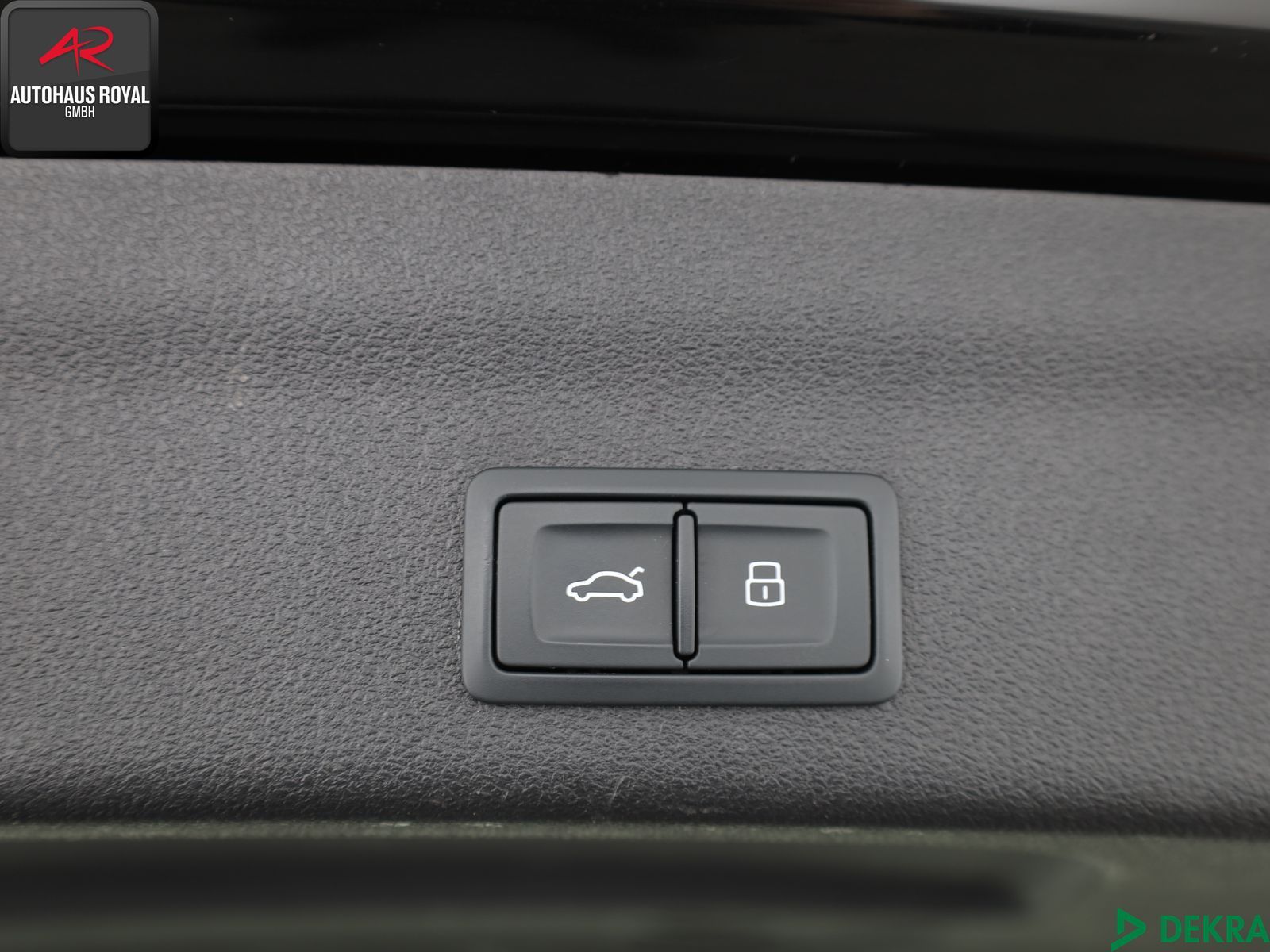 Audi A6 Avant 55 TFSI qu S LINE - Samsaru's Car Outlet