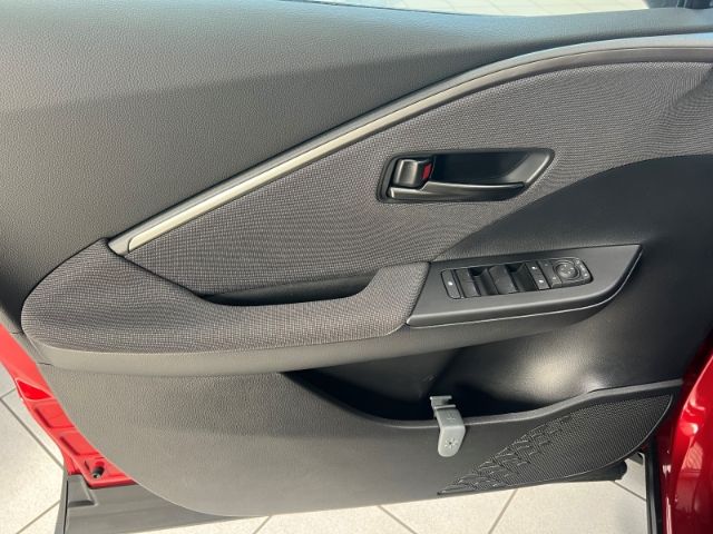 Toyota C-HR Hybrid FWD - Samsaru's Car Outlet