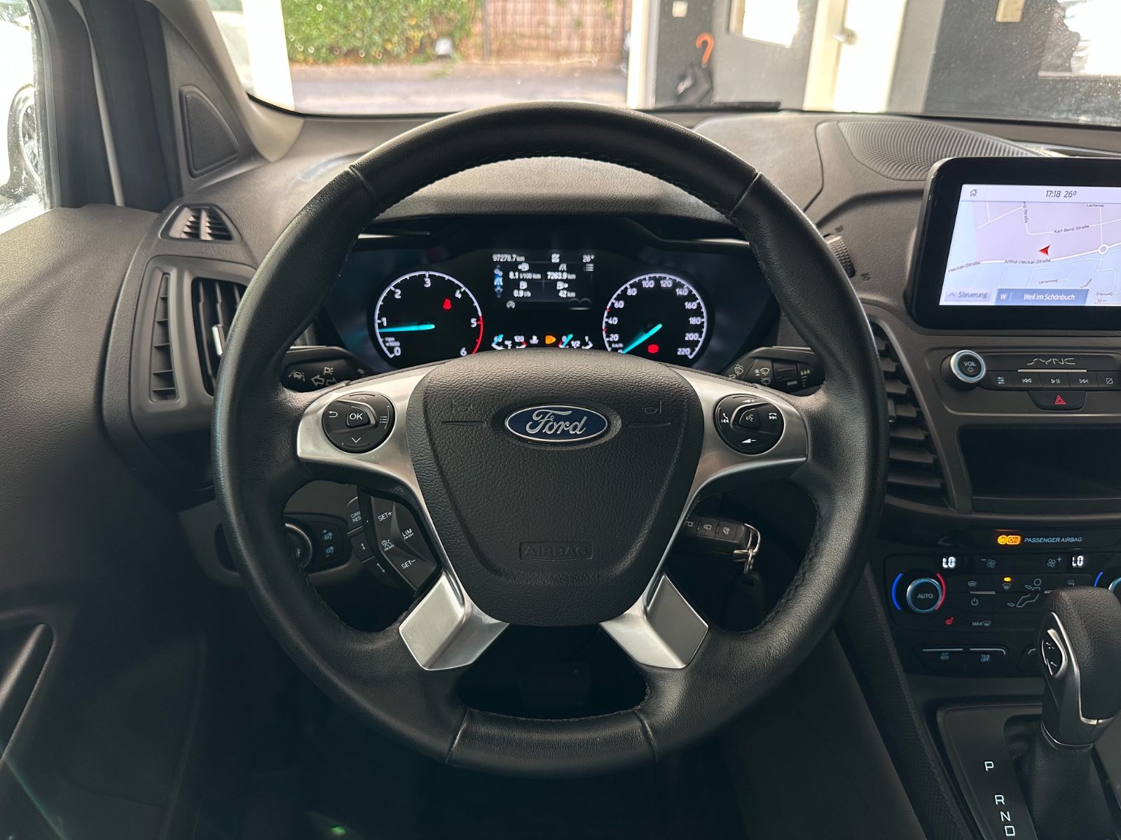 Ford Transit Connect Kasten 220 L1 S&S Aut - Samsaru's Car Outlet