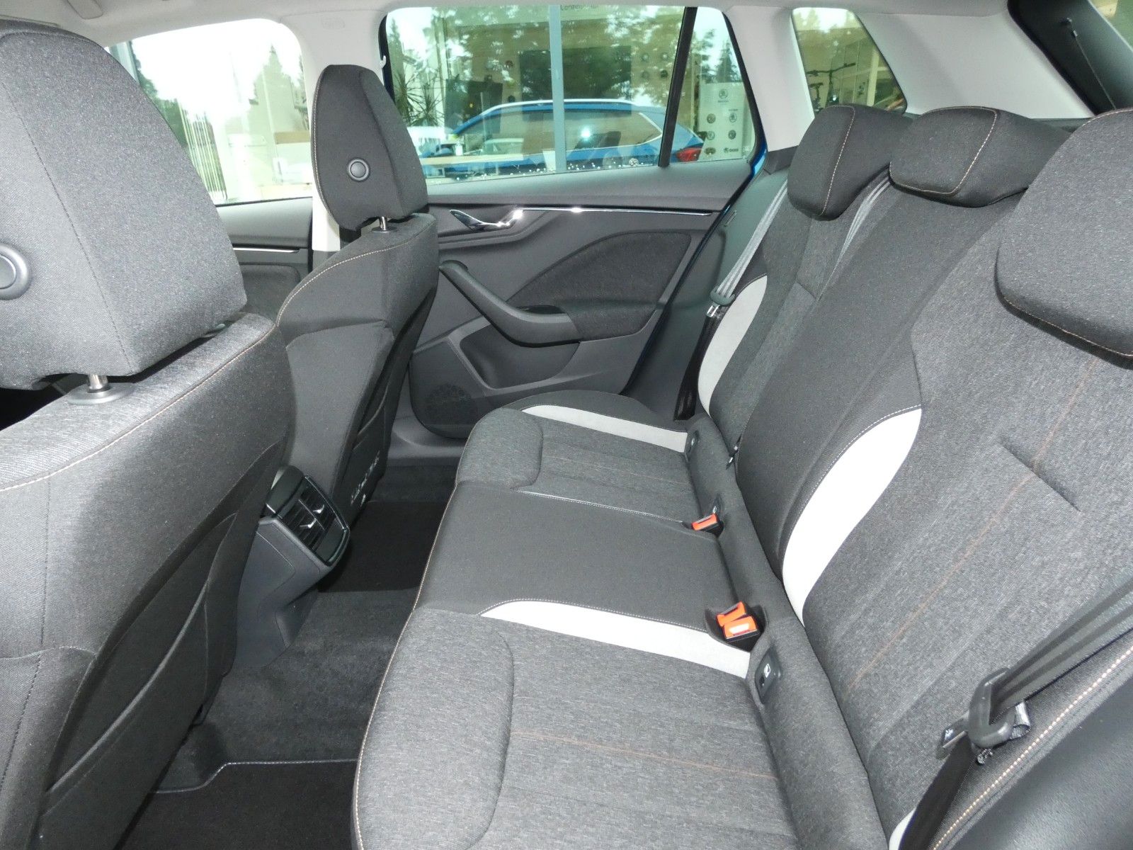 Skoda Kamiq Style - Samsaru's Car Outlet