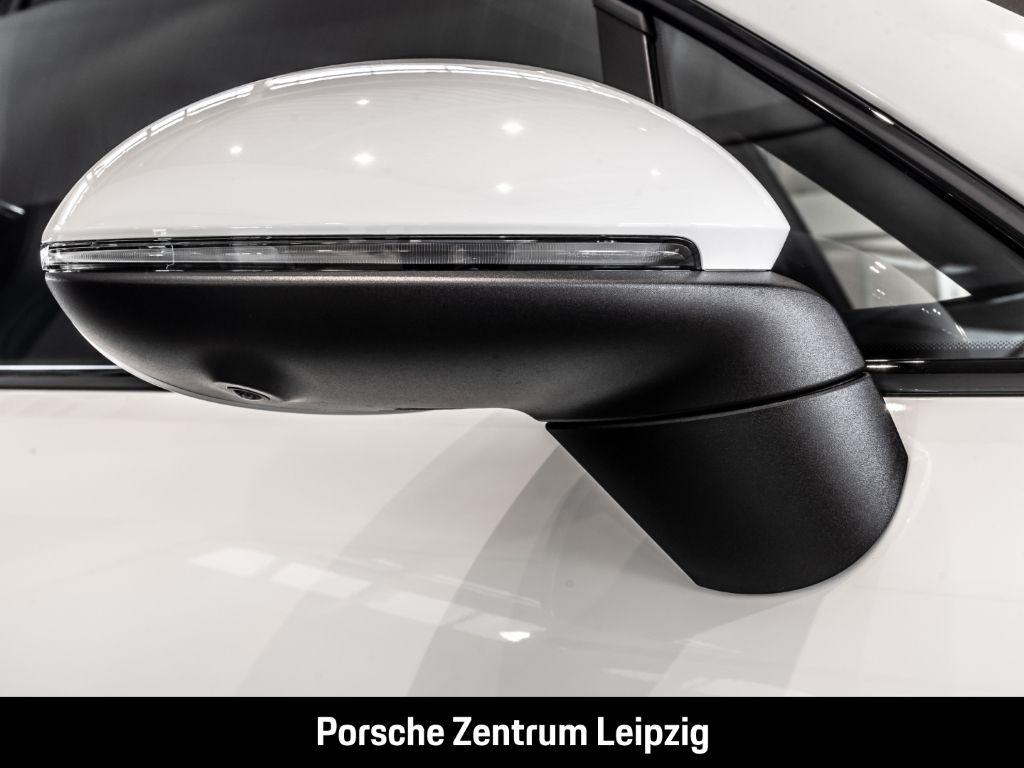 Porsche Macan - Samsaru's Car Outlet
