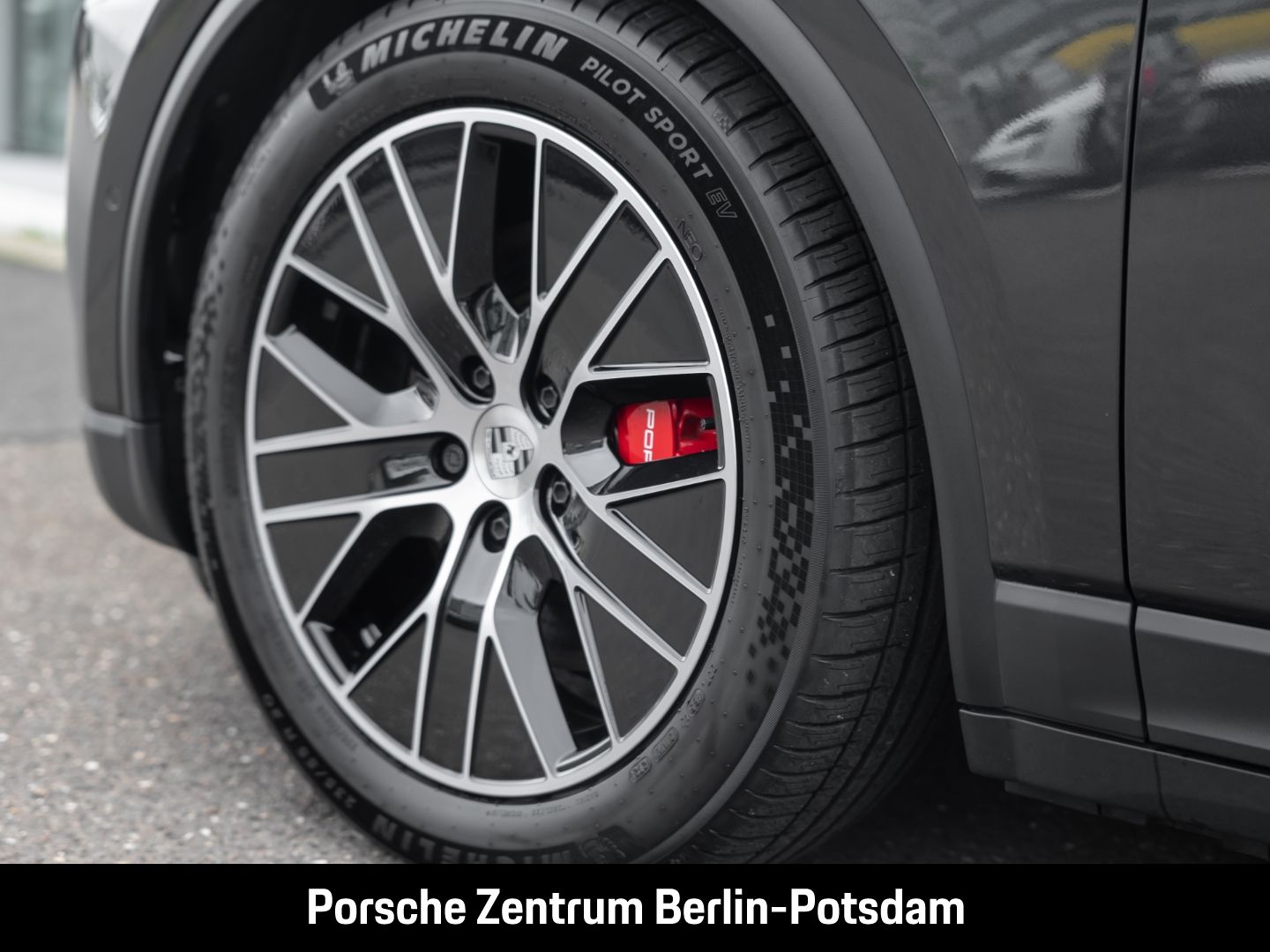 Porsche Macan 4S Luftfederung Surround-View BOSE 20-Zoll