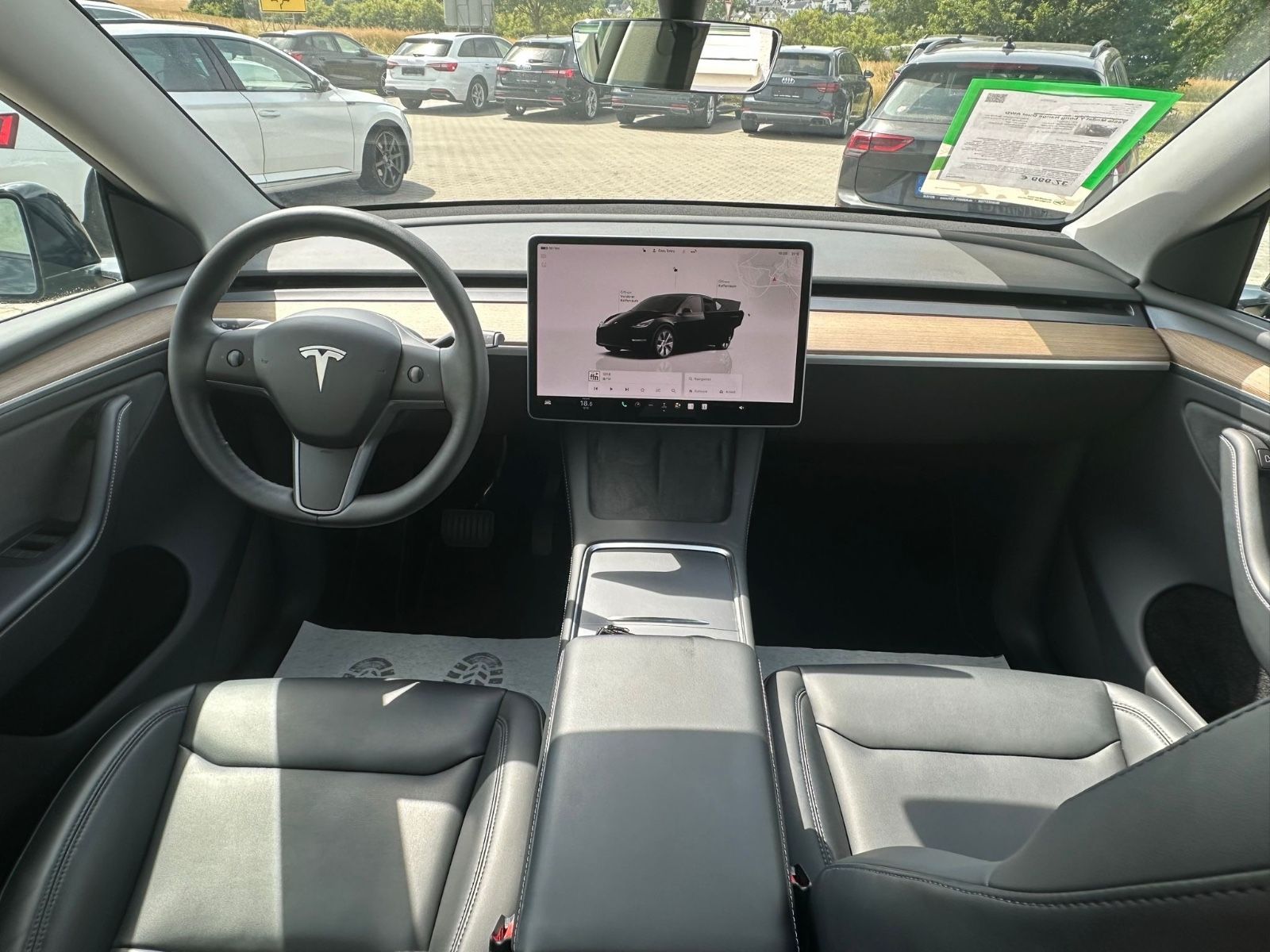 Tesla Model Y Long Range Dual AWD