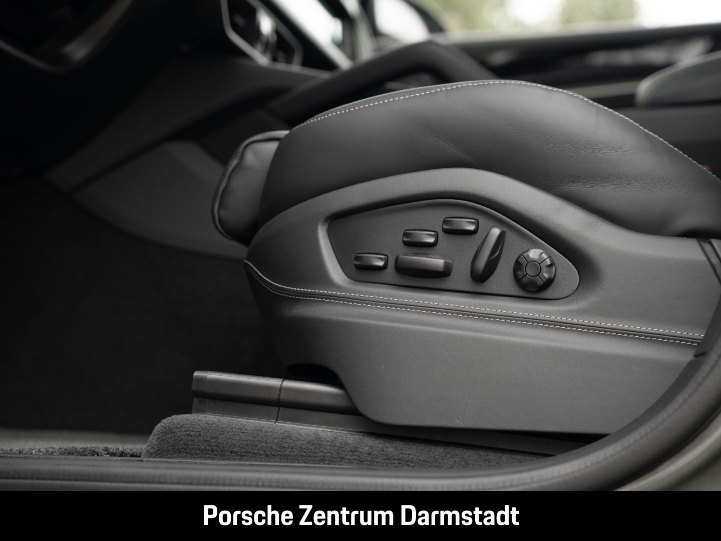 Porsche Cayenne Turbo E-Hybrid Coupe Burmester Clubleder