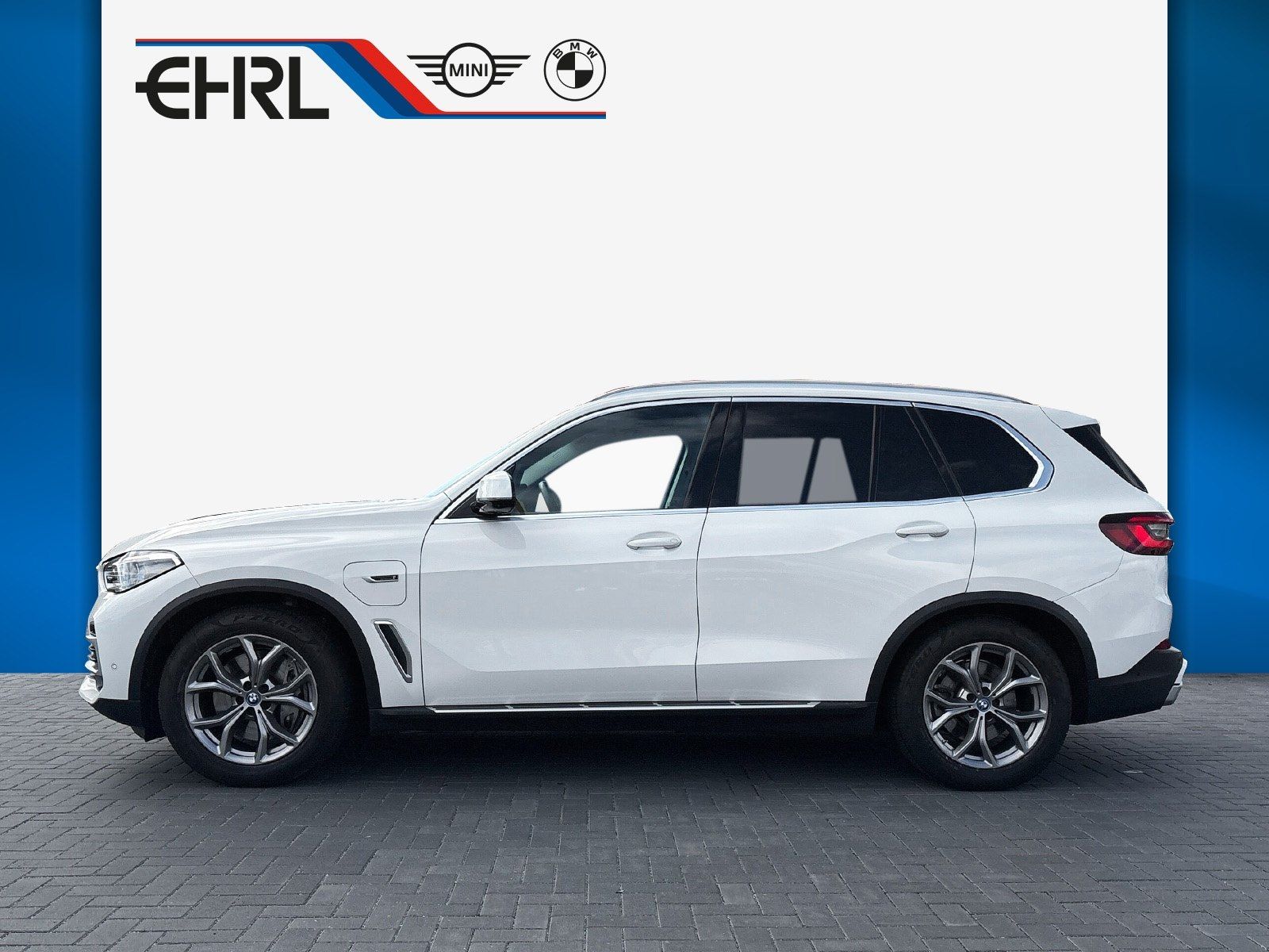 BMW X5 xDrive45e xLine HUD AHK LASER PA+ DA+ PANO