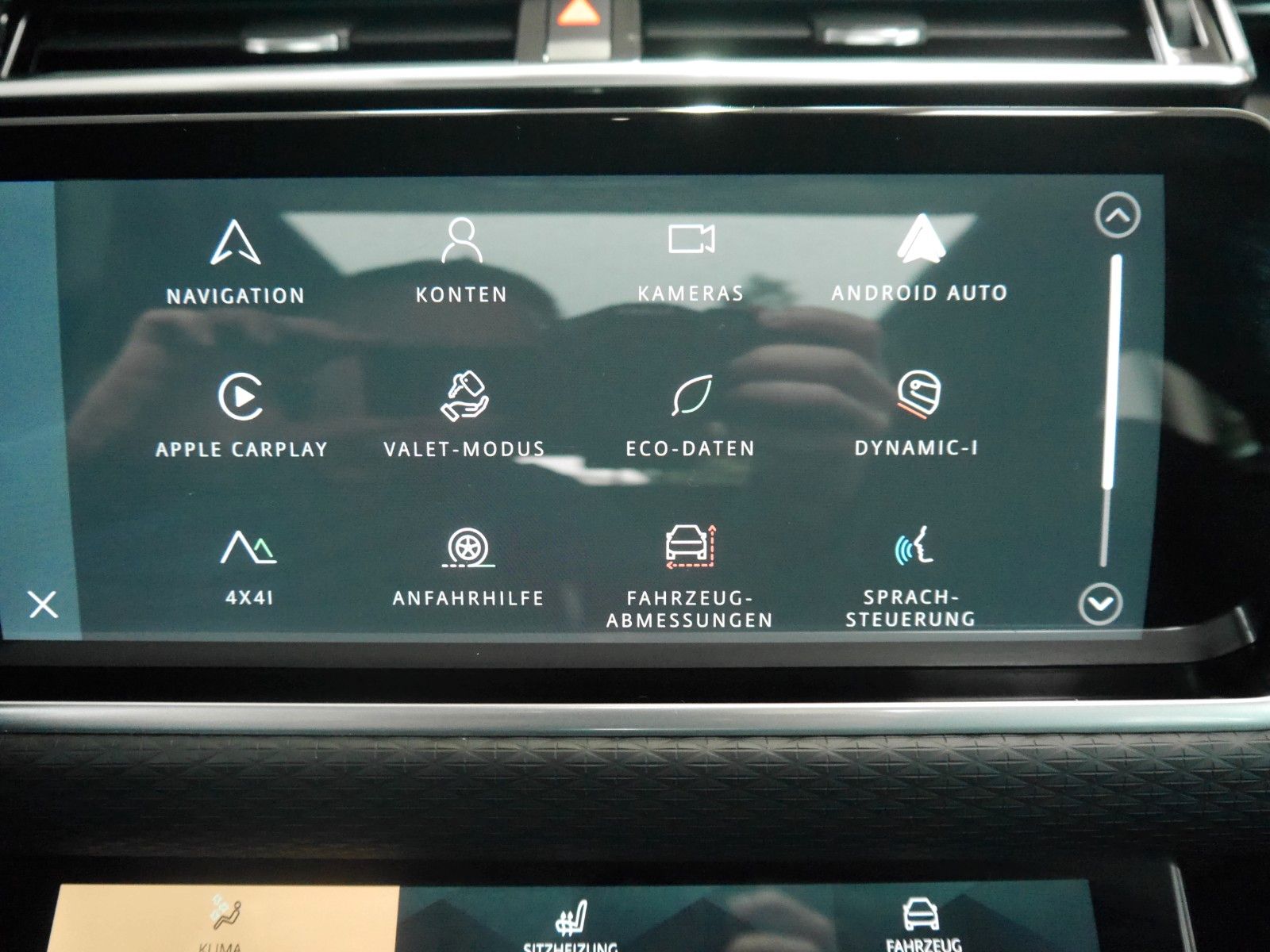 Range Rover Velar P400e S - Samsaru's Car Outlet
