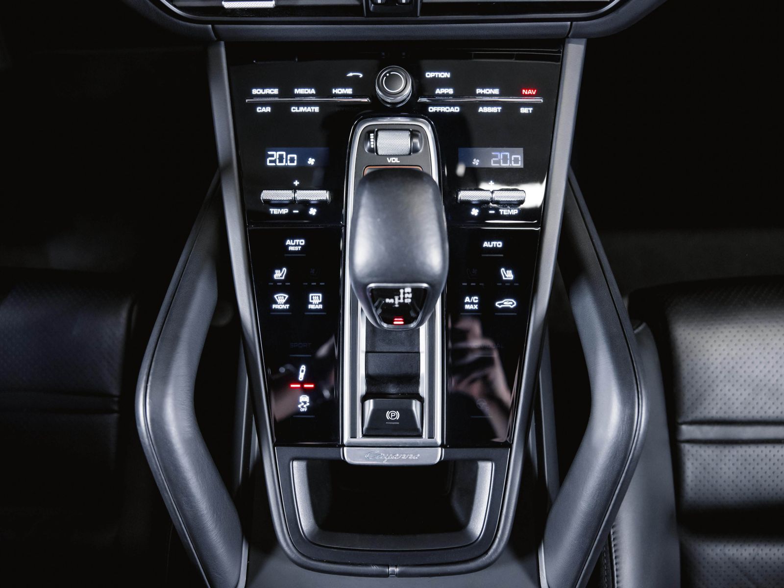 Porsche Cayenne Coupé Platinum Edition Luftfederung