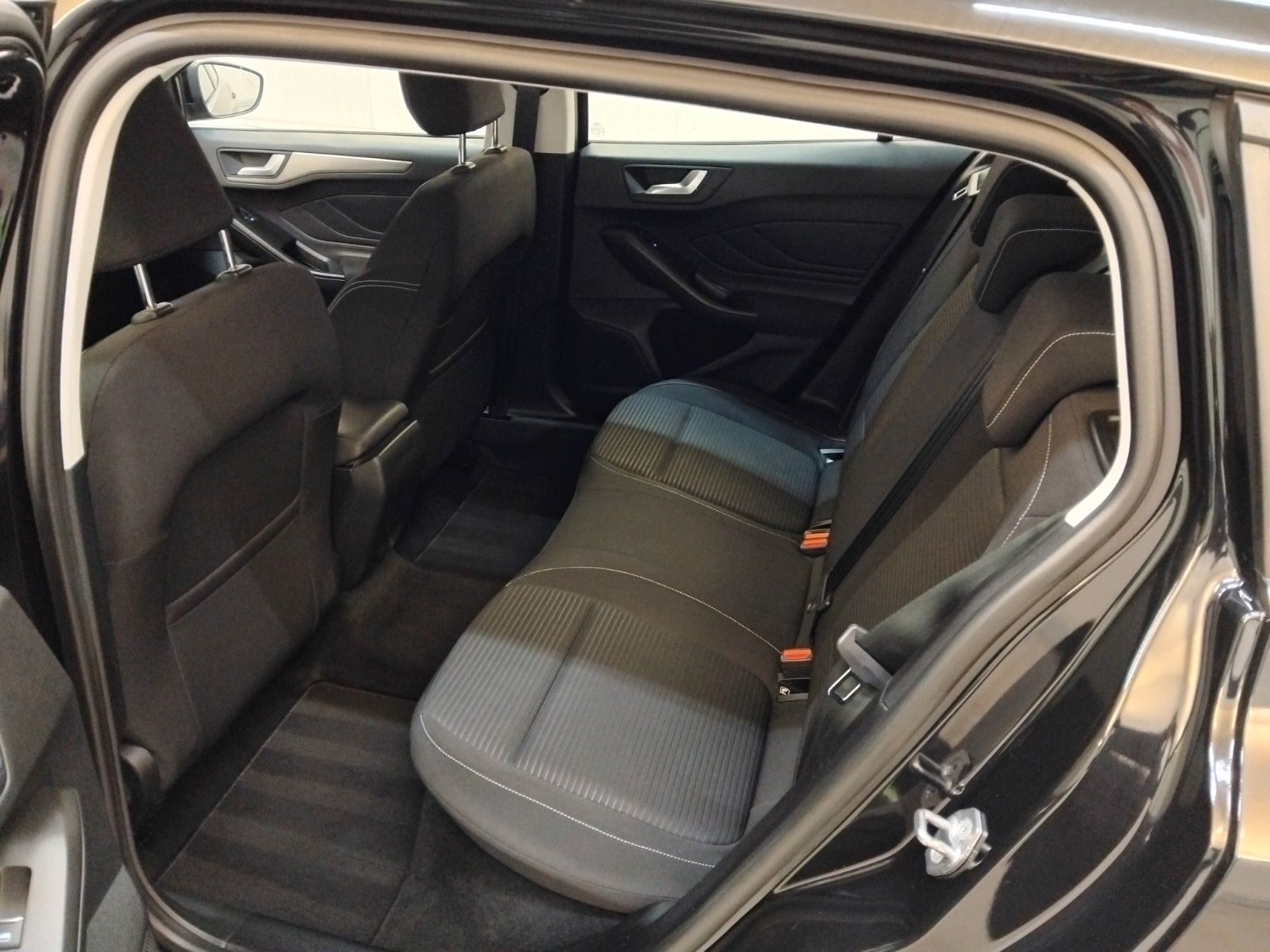 Ford Focus Turnier 1.5 EcoBlue Titanium