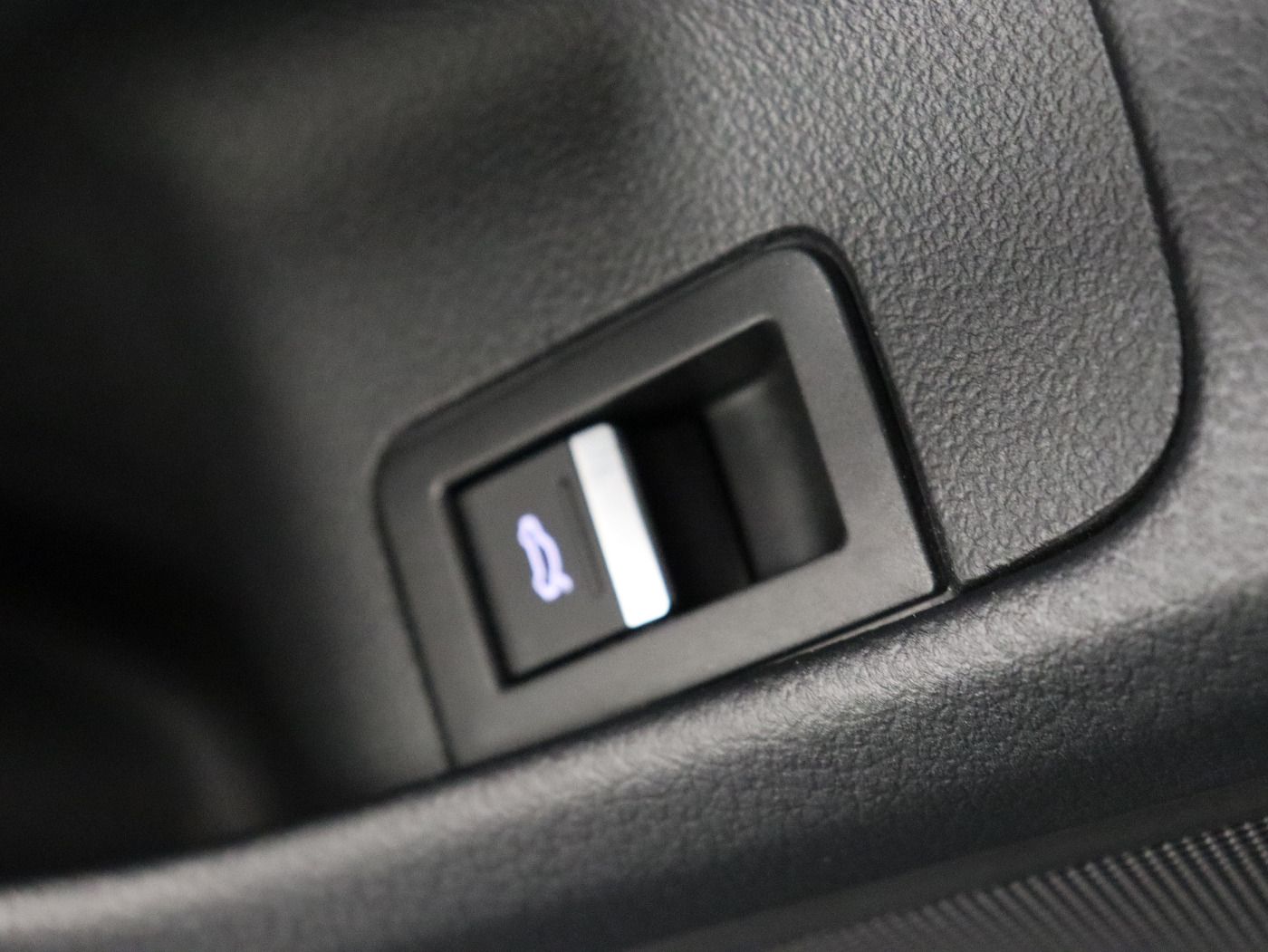 Audi A6 Avant 40 TDI quattro S tronic - Samsaru's Car Outlet