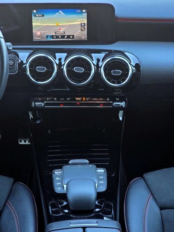 Mercedes-Benz A 250 e 8G-DCT AMG Line - Samsaru's Car Outlet