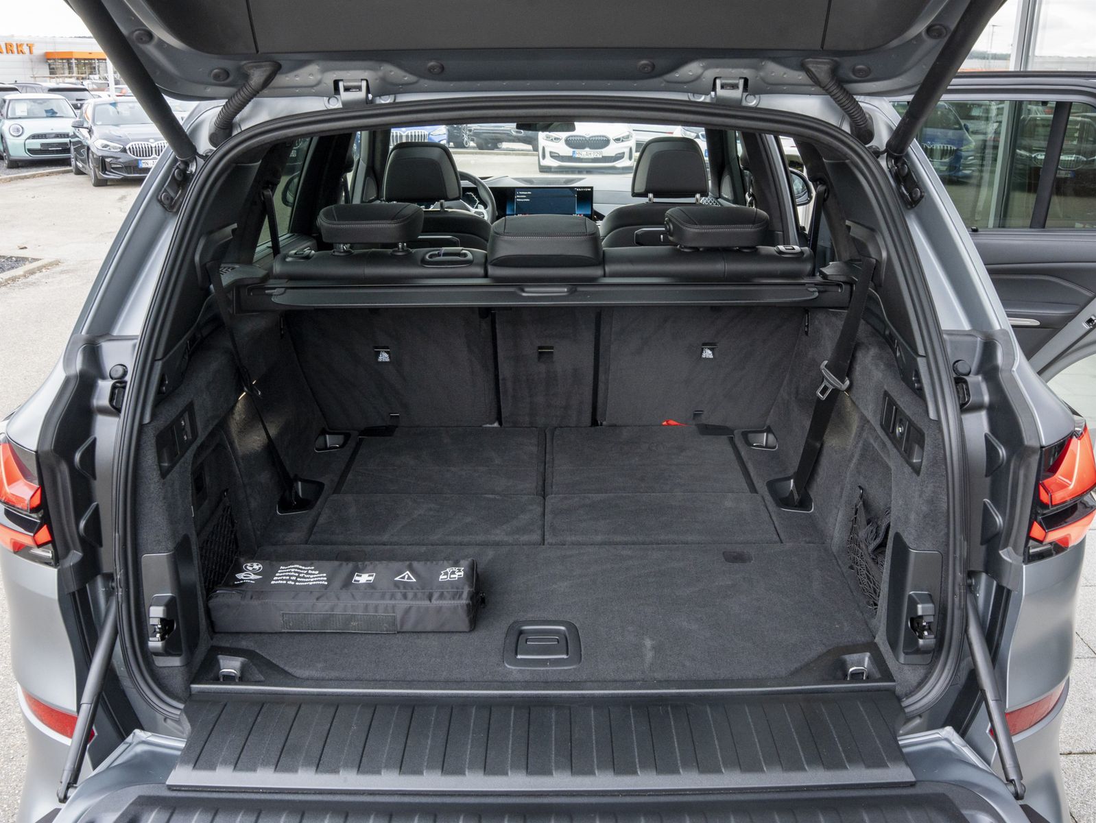 BMW X5 xDrive40d M-Sport Pro 7-Sitz STANDHZ AKTIVLEN