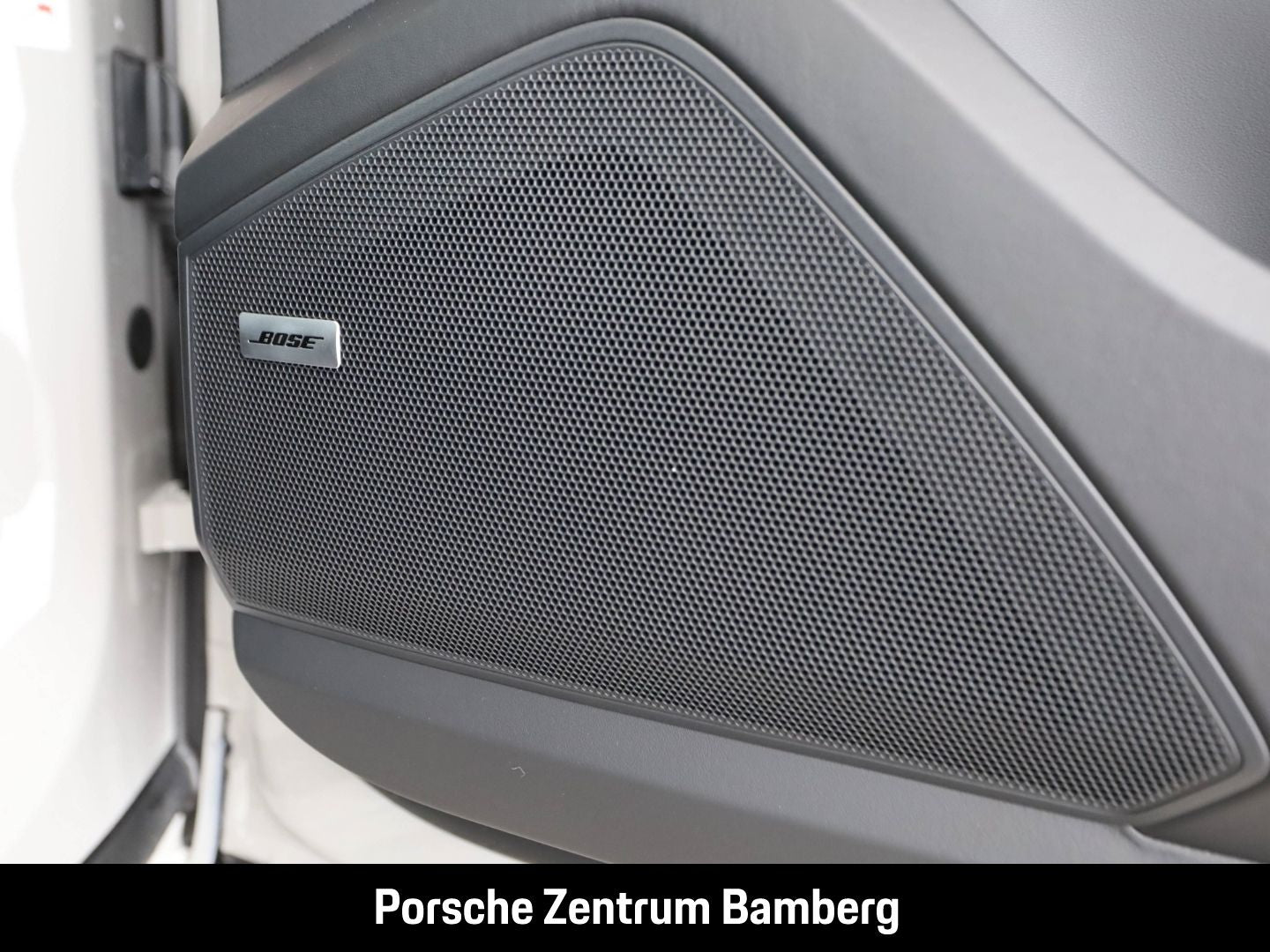 Porsche Cayenne E-Hybrid Co./ Matrix/ BOSE/ Sport Design