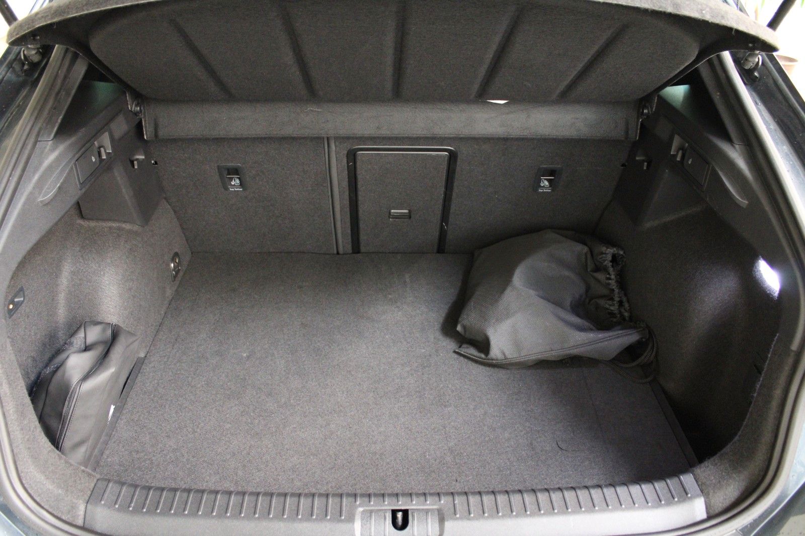 Cupra Formentor VZ 1,4 DSG e-HYBRID*AHK*