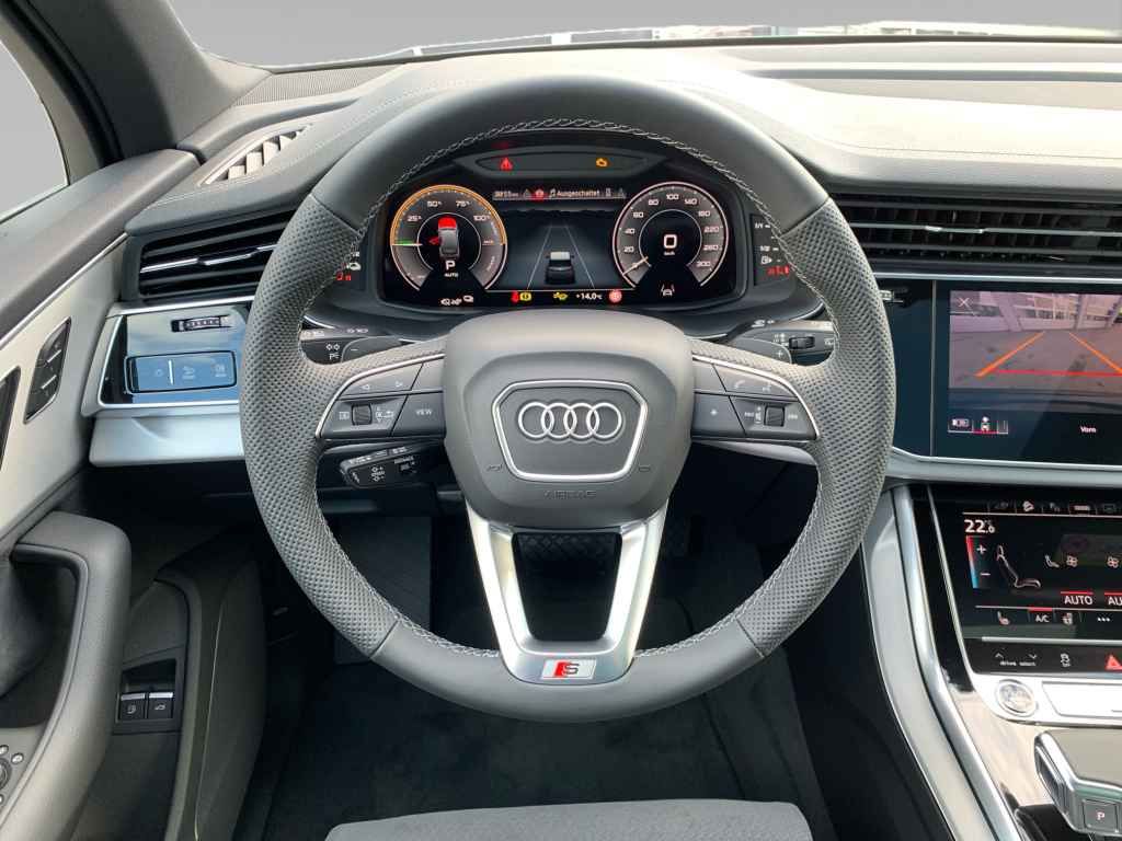 Audi Q7 55 TFSIe S line ALLRADLENK*OPTIK*PANO*AHK*360