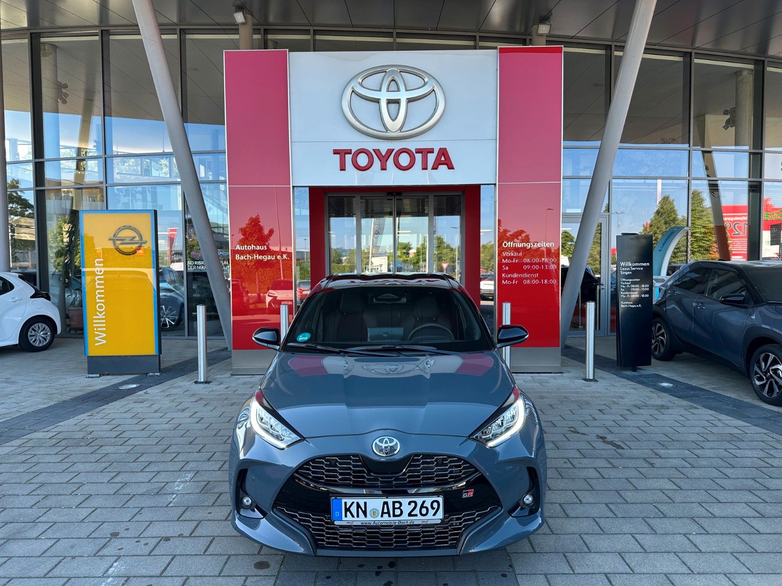 Toyota Yaris Hybrid GR Sport,NAVI, LED, KAMERA, HUD,JBL