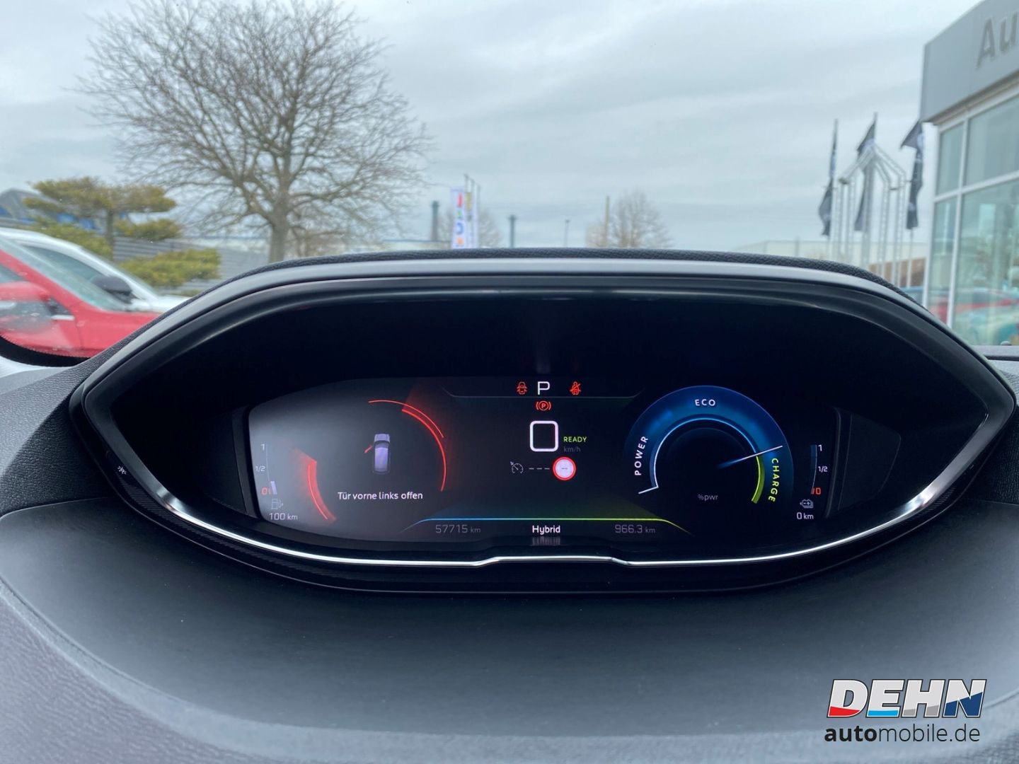 Peugeot 3008 Hybrid 225 PHEV Allure Navi SHZ Kamera PDC