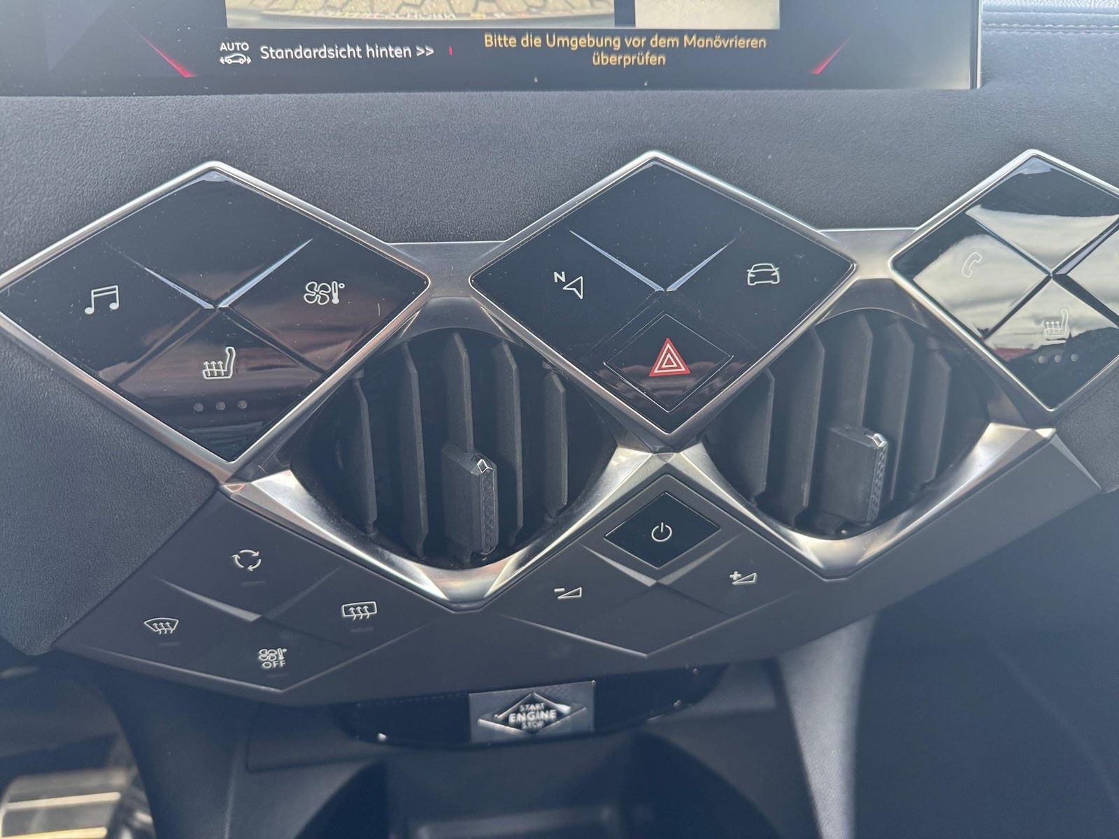 DS Automobiles DS3 CROSSBACK BLUEHDI 130 AUT. PERFORMANCE LINE