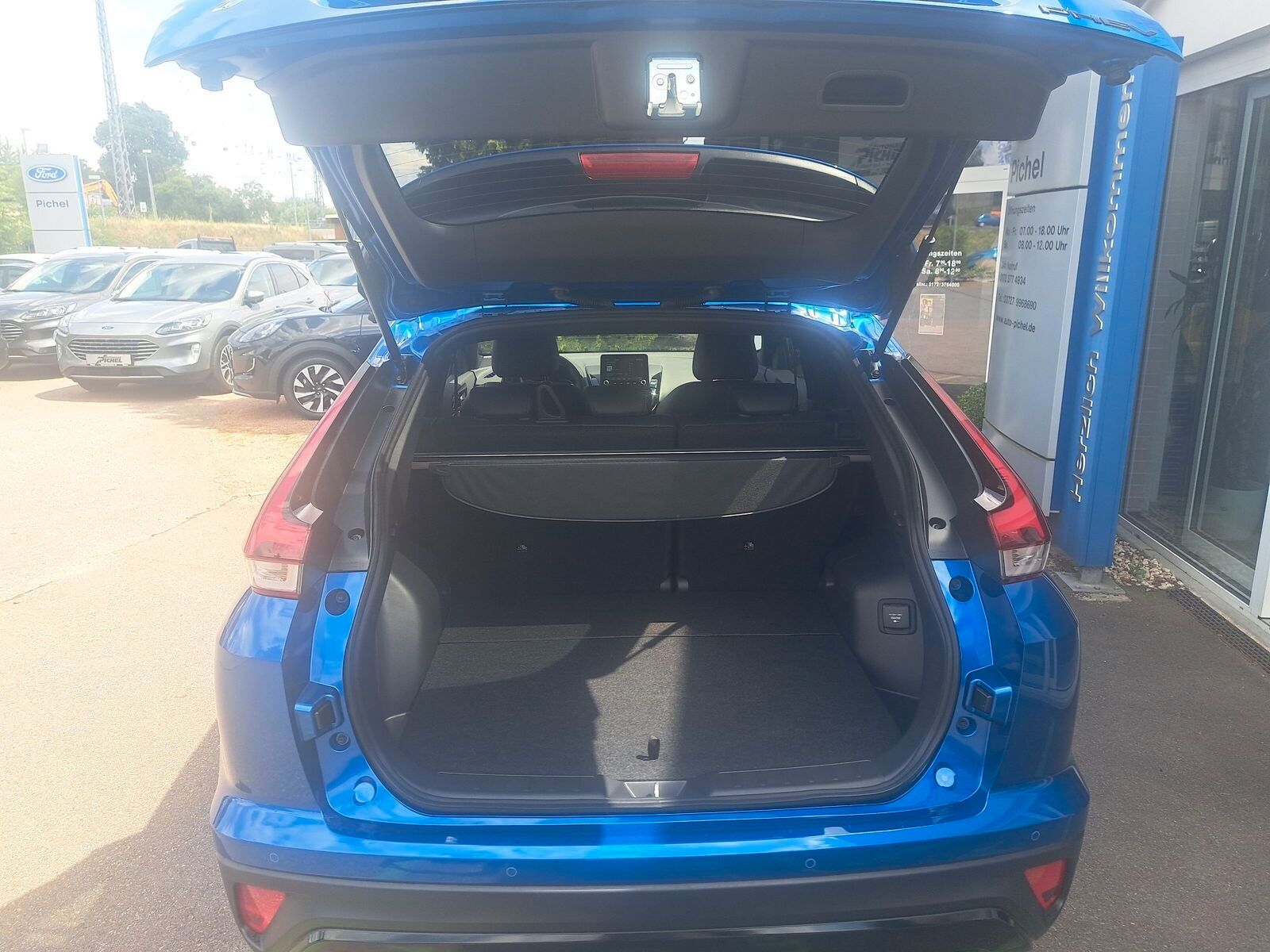 Mitsubishi Eclipse Cross 2.4 PHEV 4WD Select BLACK SOFORT