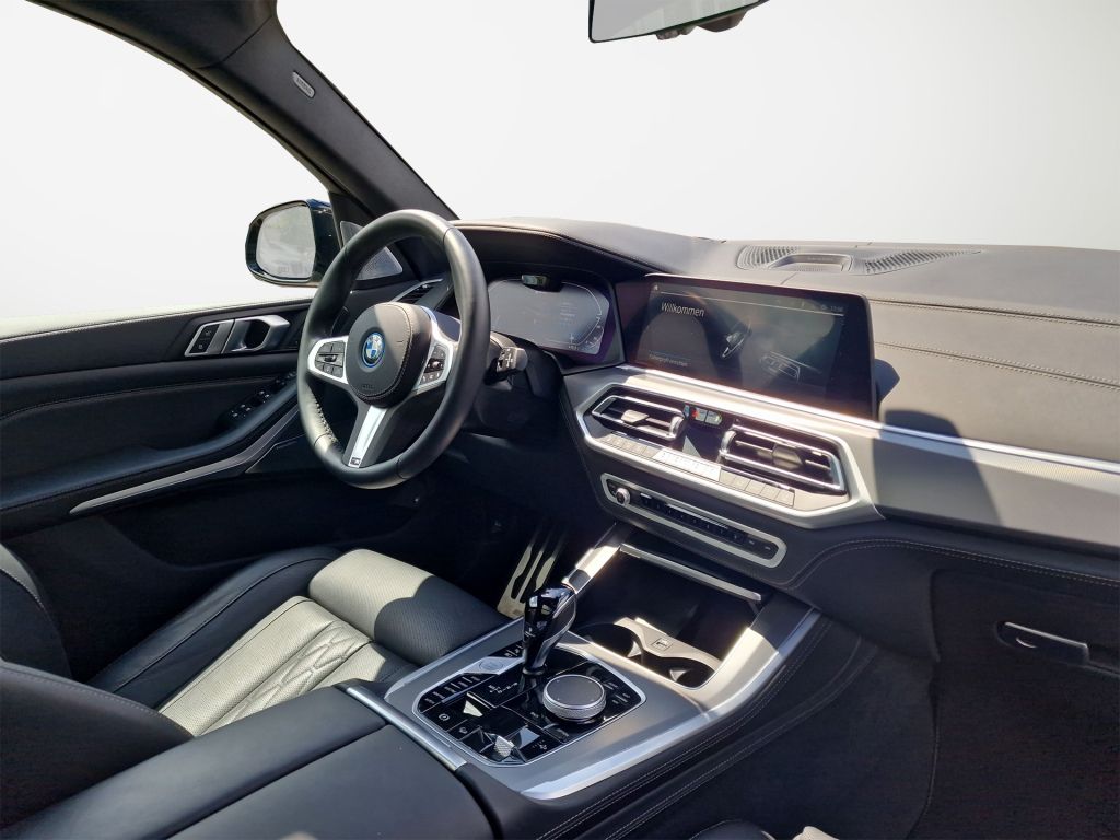 BMW X5 xDrive45e