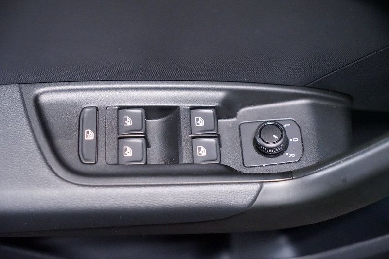 Audi A1 1.5 35 TFSI Sportback S-tronic*Kamera*Navi*DA