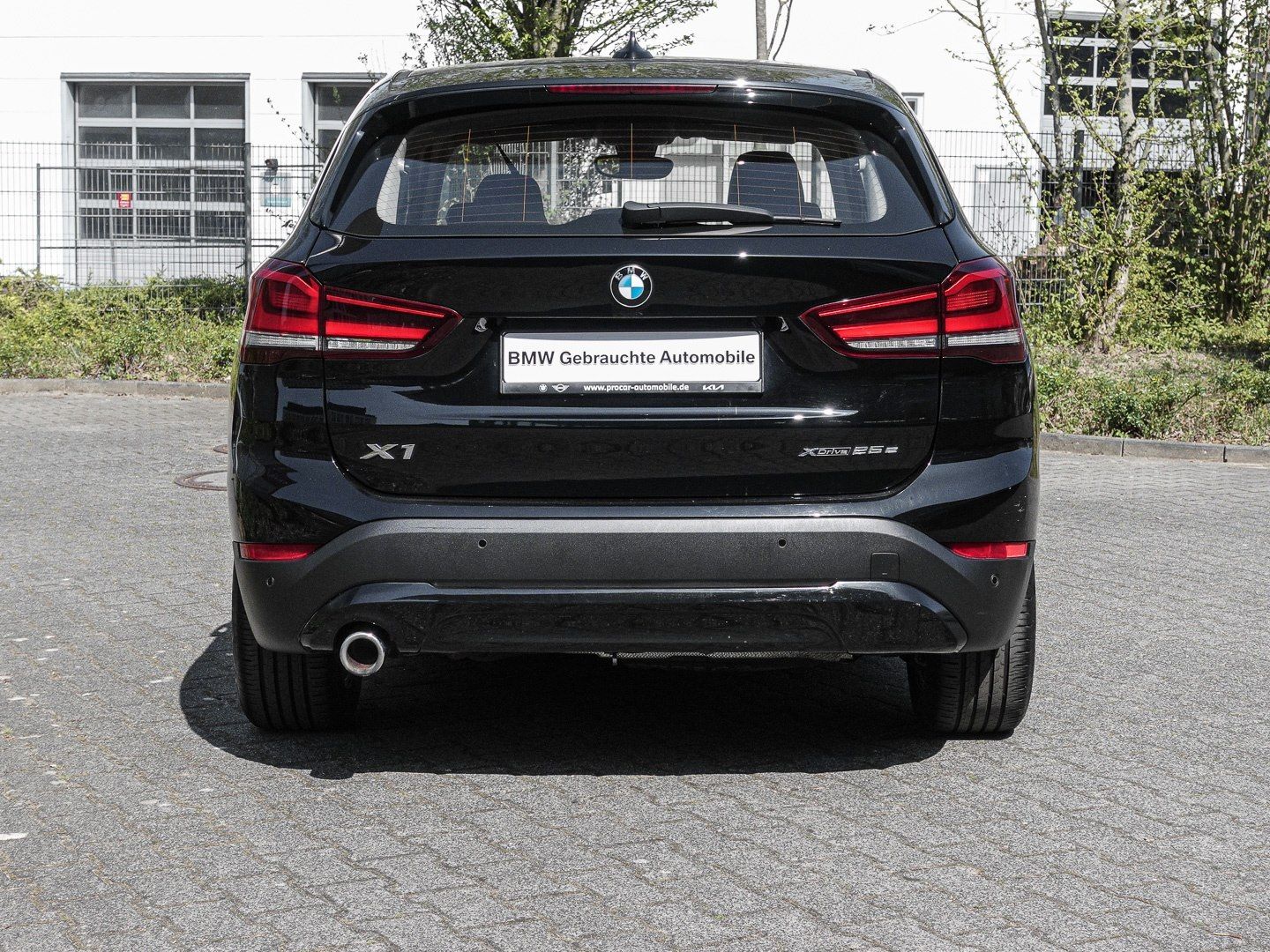 BMW X1 xDrive25e - Samsaru's Car Outlet