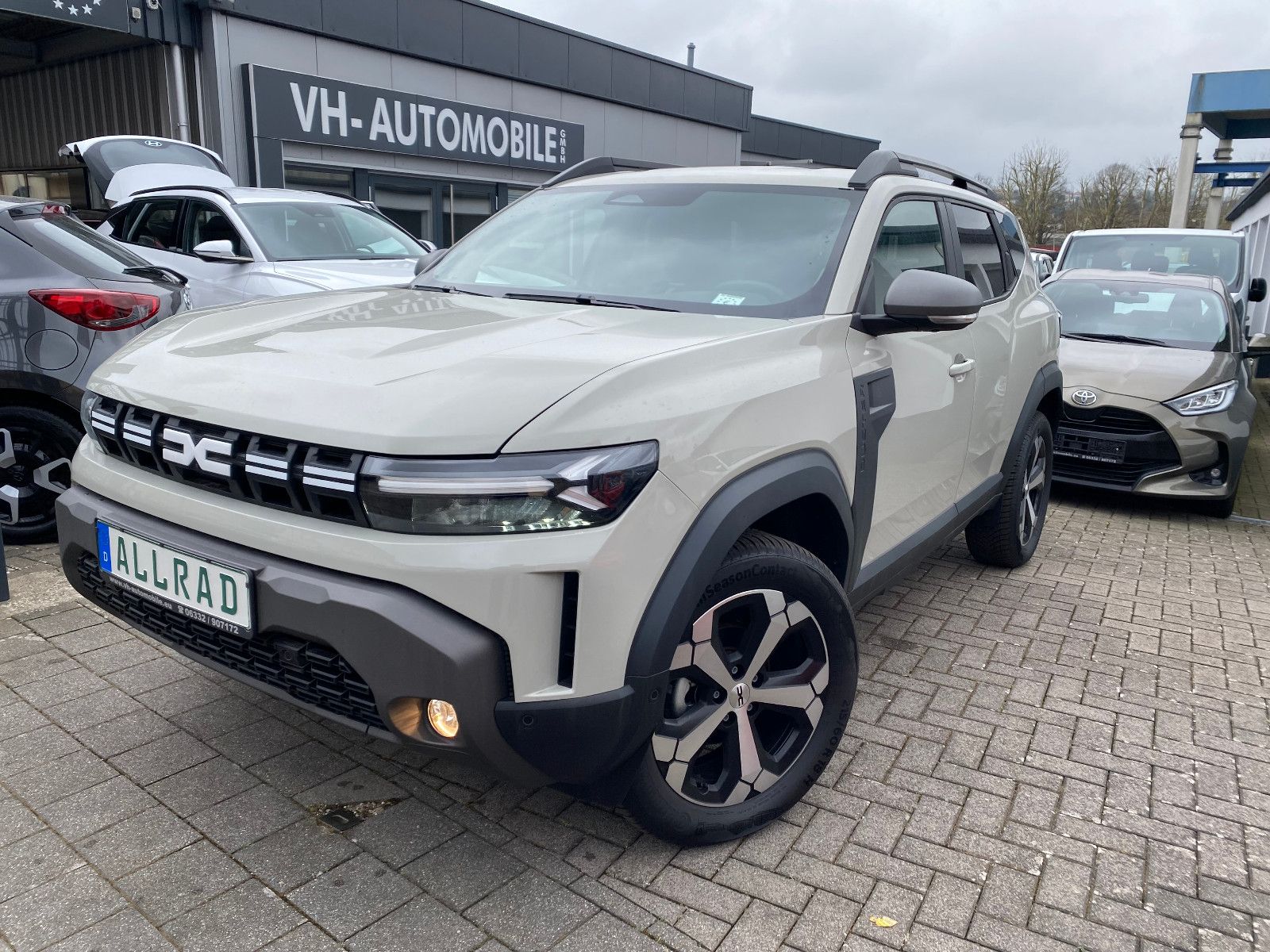 Dacia Duster 4x4 - Samsaru's Car Outlet
