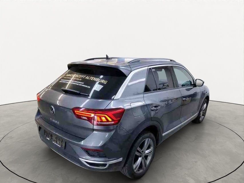 Volkswagen T-Roc 1.5 TSI Sport - Samsaru's Car Outlet