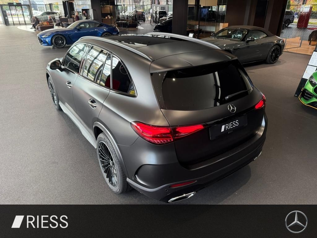 Mercedes-Benz GLC 450 d AMG+PANO+AHK+HUD+STDHZG+DISTR+360°+