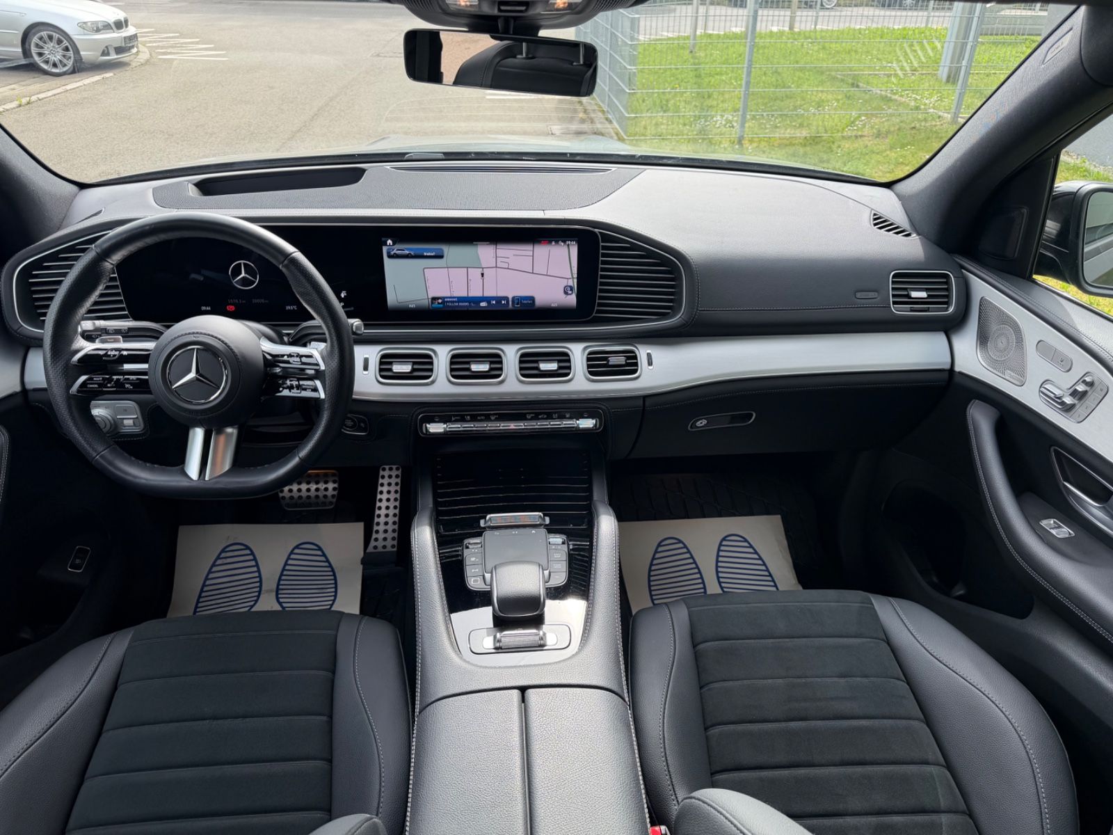Mercedes-Benz GLE 450 d*AMG*PAN*KAM*HUD*DISTR*LED*AHK*STHZ*21"