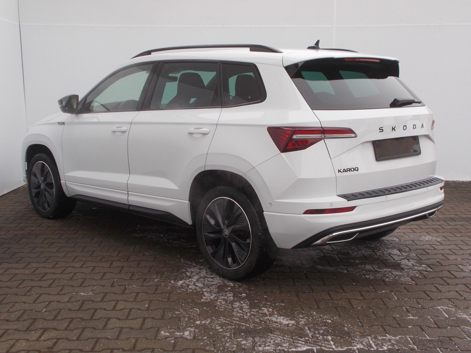 Skoda Karoq  1.5 TSI Sportline*DSG*Navi*LED *360° *AHK