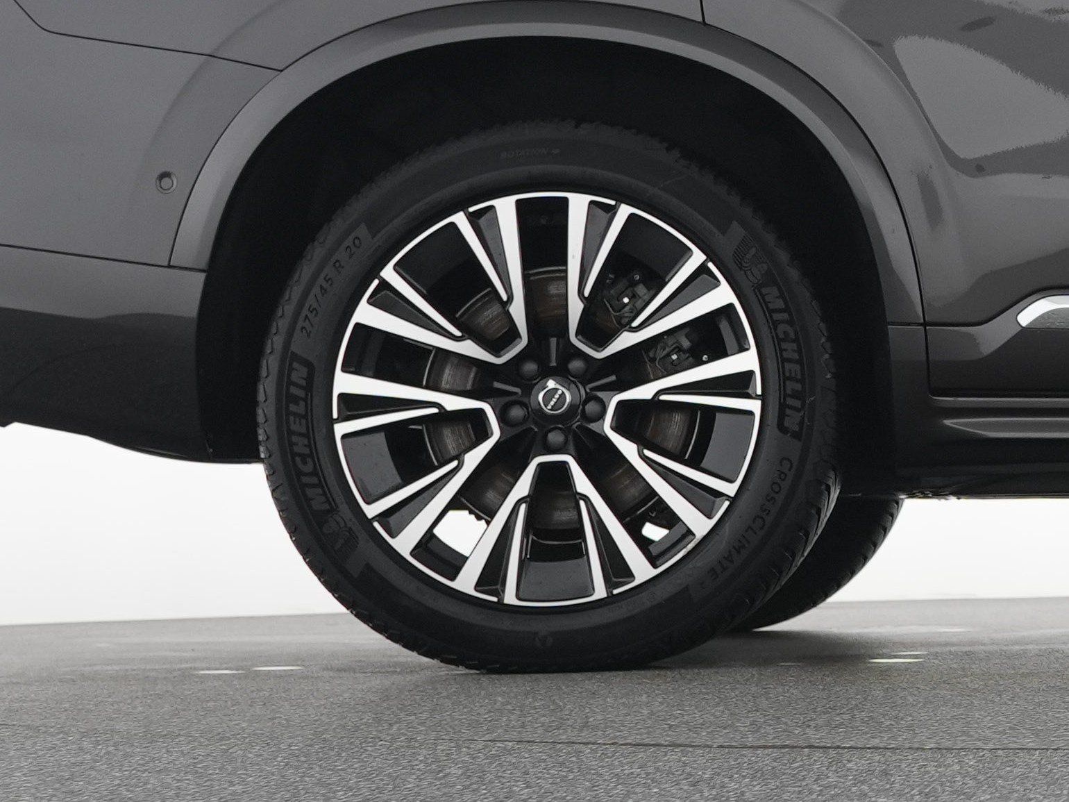 Volvo XC90 T8 AWD Ultimate Bright AHK*STHZ*360°-KAMERA