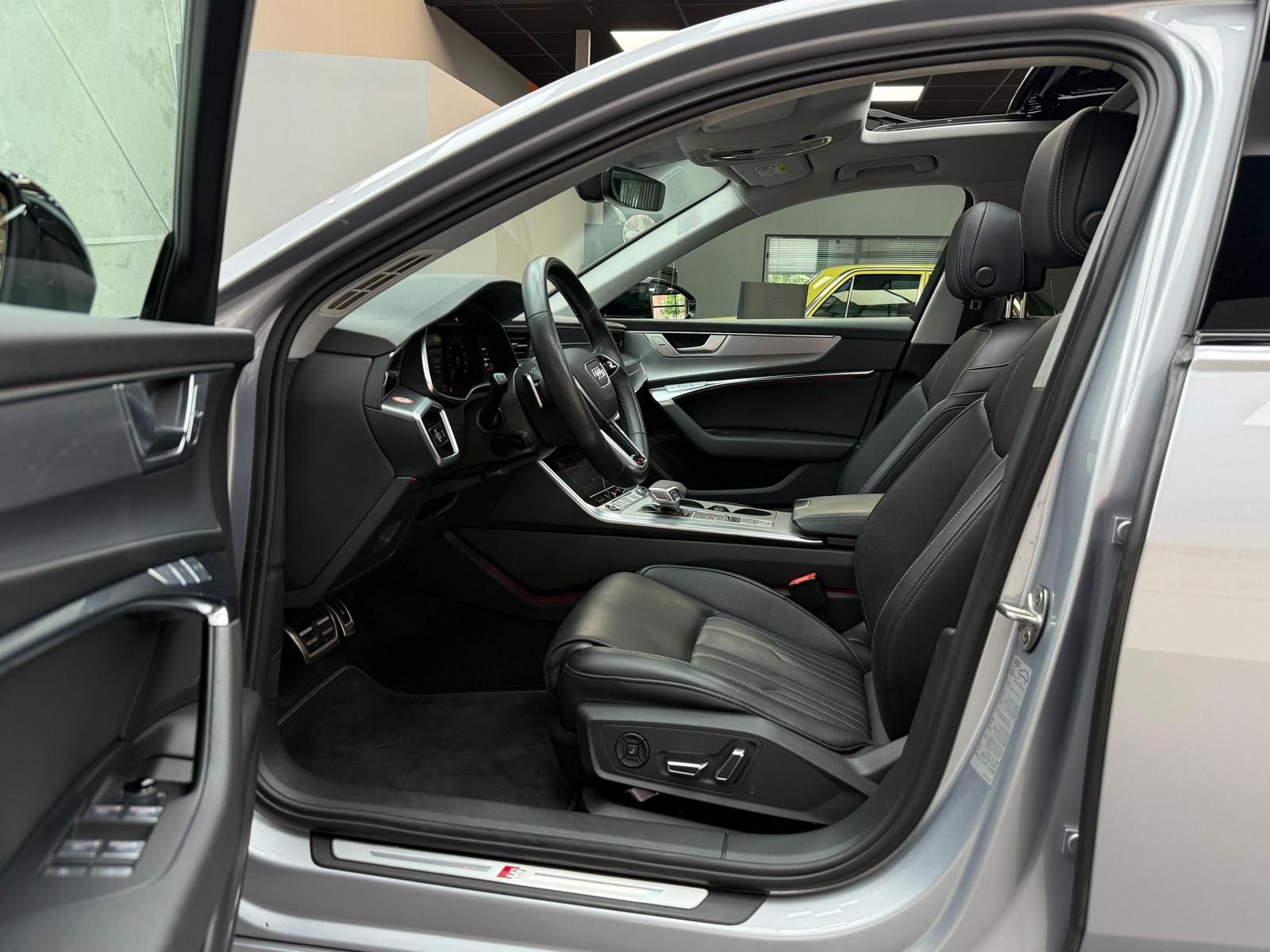 Audi A6 55 TFSI e quattro sport - Samsaru's Car Outlet