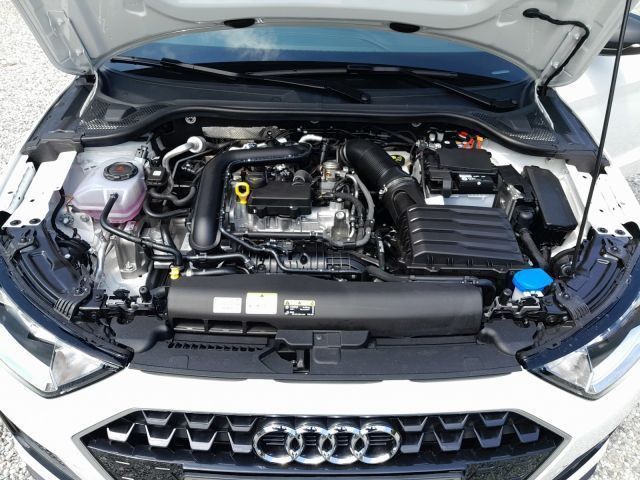 Audi A1 Sportback advanced 30 TFSI S - Samsaru's Car Outlet