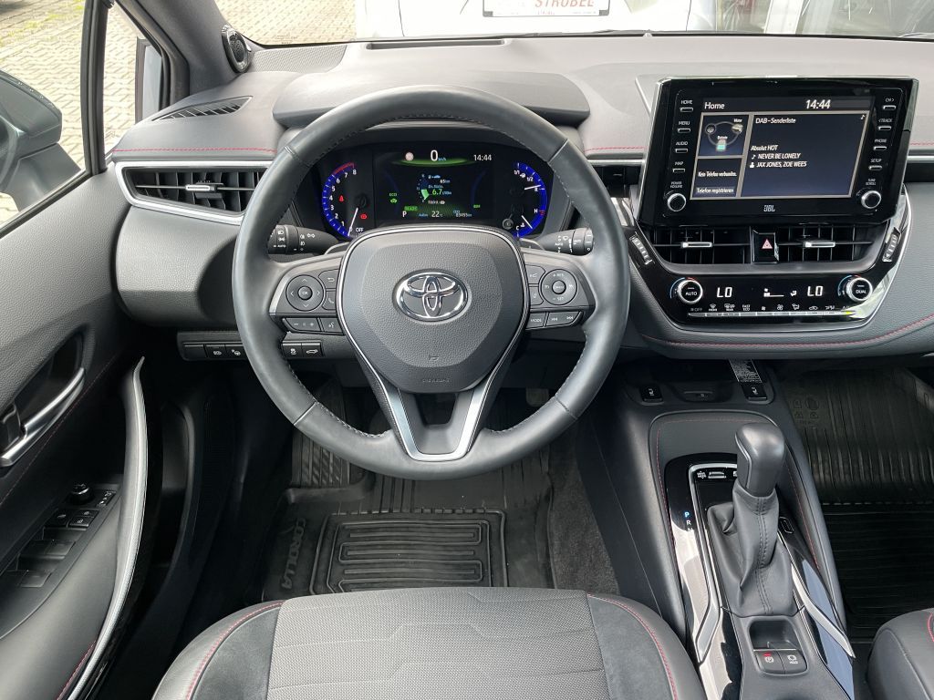 Toyota Corolla 2.0 Hybrid Touring Sports Lounge - Samsaru's Car Outlet