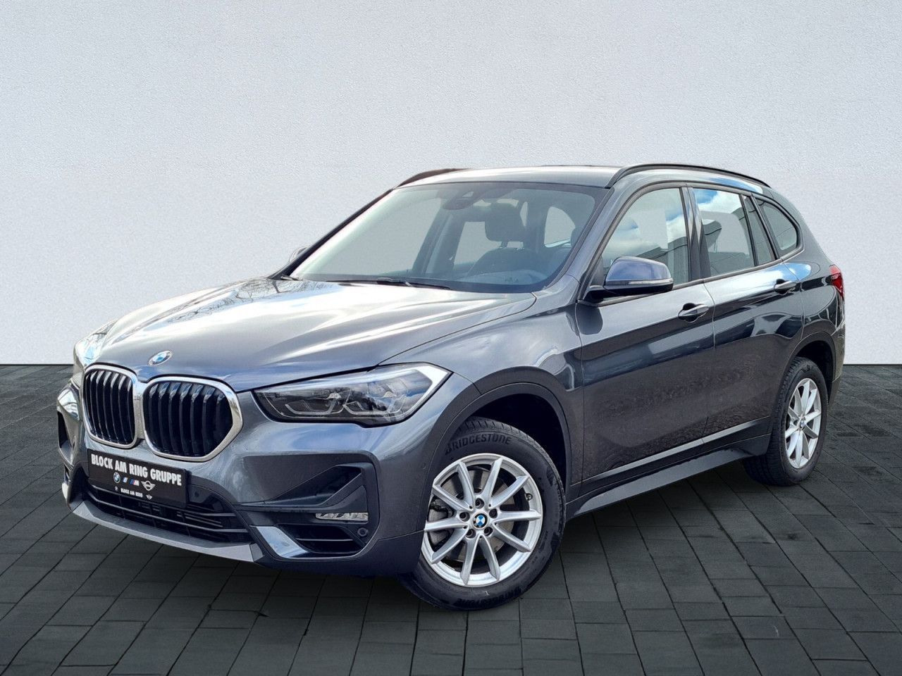 BMW X1 xDrive20iA Advantage - Samsaru's Car Outlet