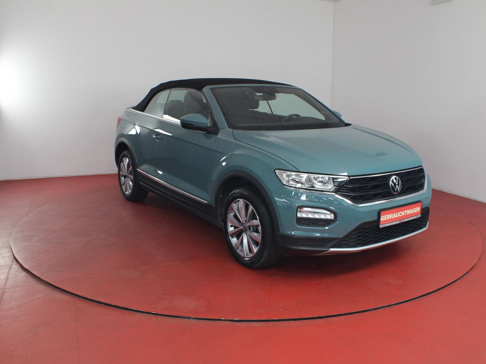 Volkswagen T-Roc Style 1.0TSI - Samsaru's Car Outlet