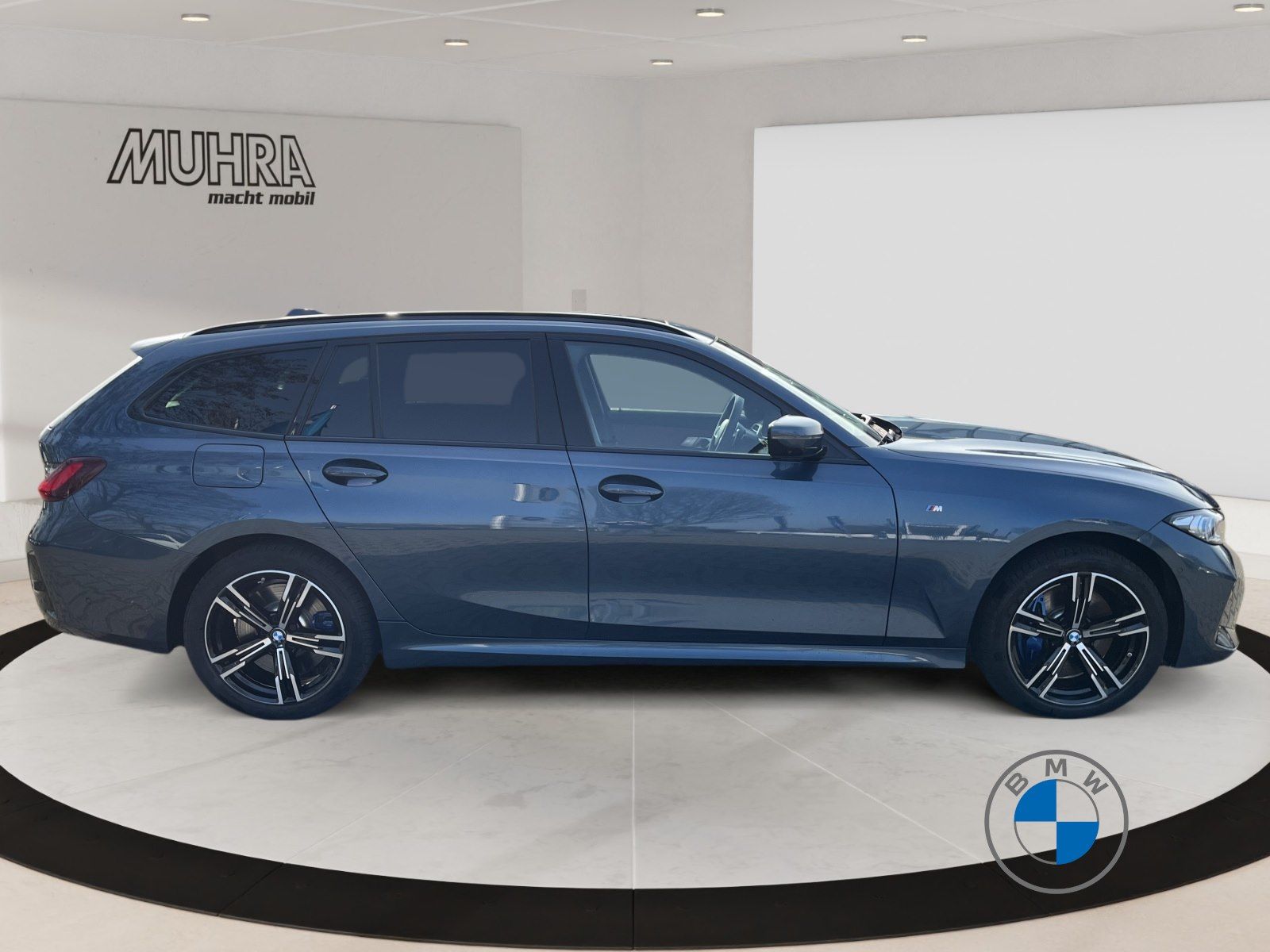 BMW 330e xDrive Touring M Sport 18"AHK Pano H&K
